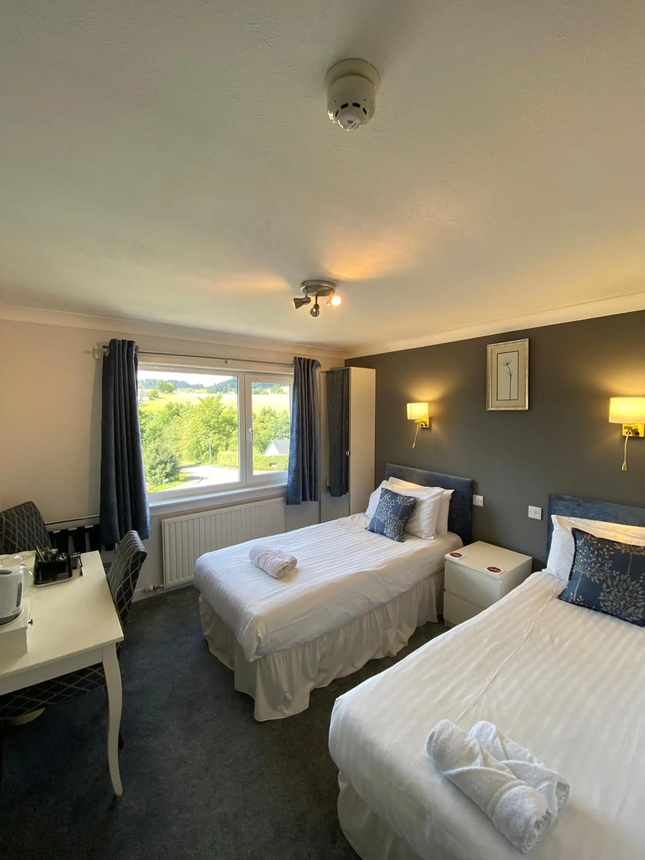 Bedroom, Bed in Craigvrack Hotel & Restaurant