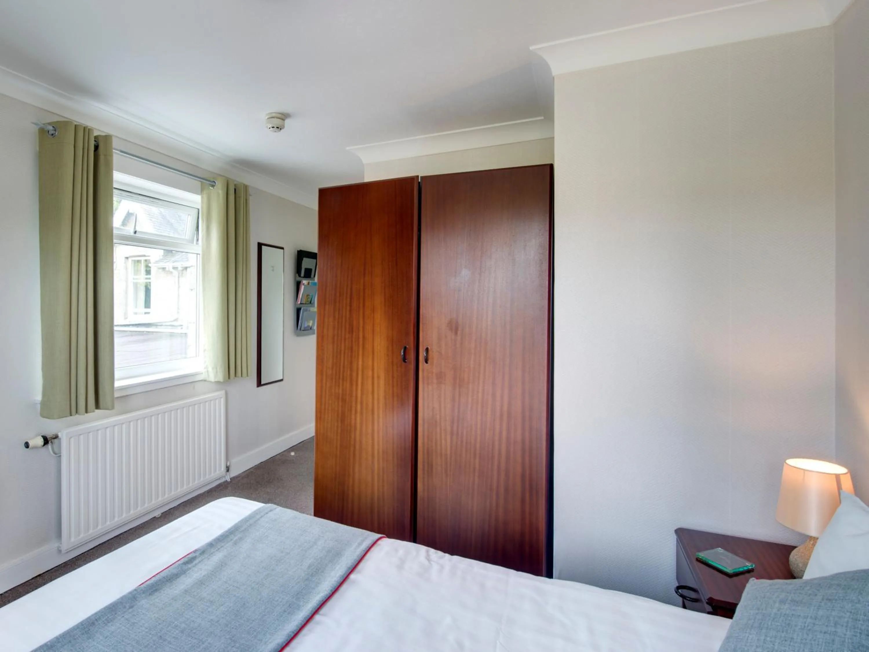 Bed in Craigvrack Hotel & Restaurant