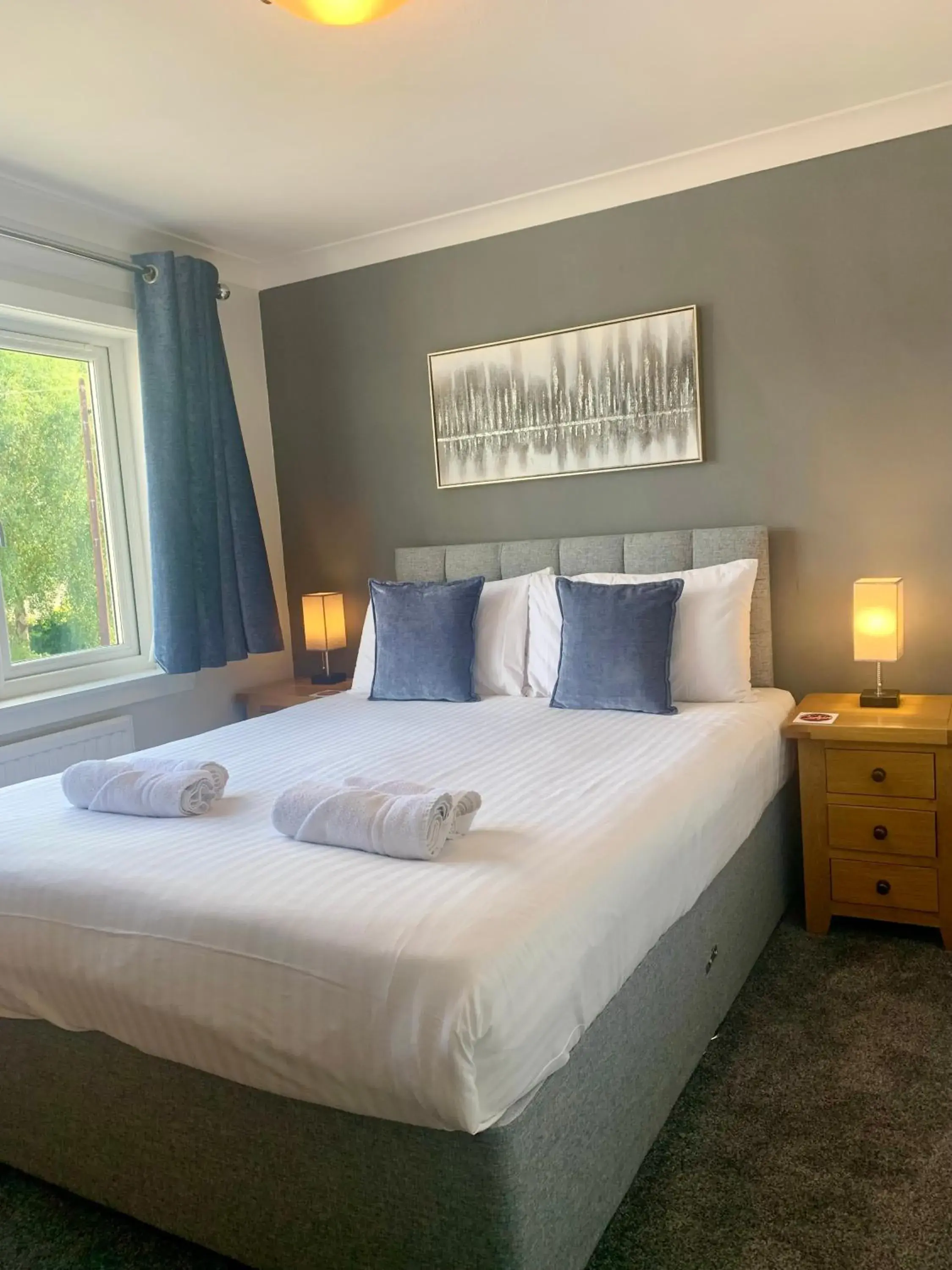 Bedroom, Bed in Craigvrack Hotel & Restaurant Bedroom, Bed in Craigvrack Hotel & Restaurant