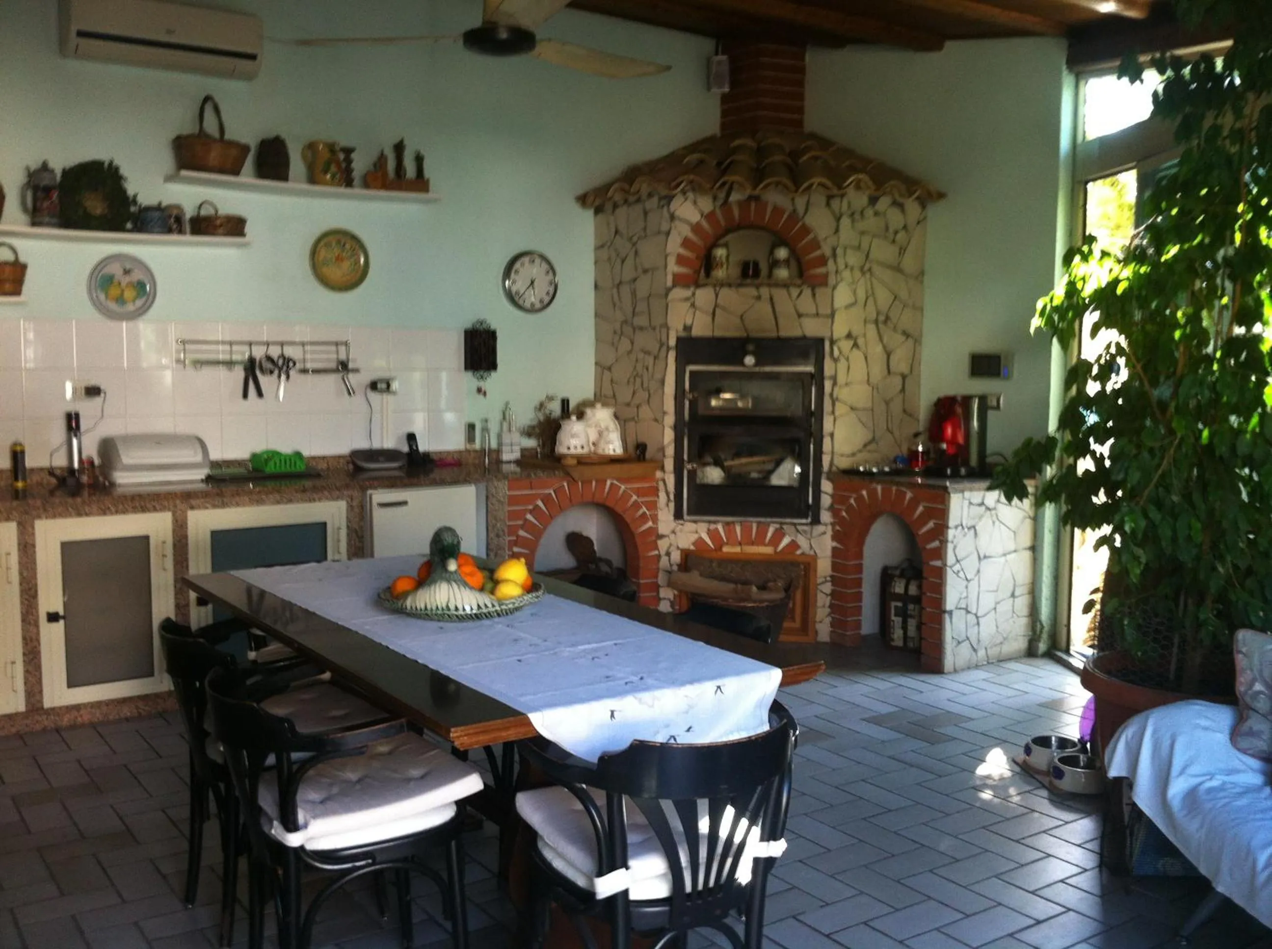 Restaurant/places to eat in Villa Sissi