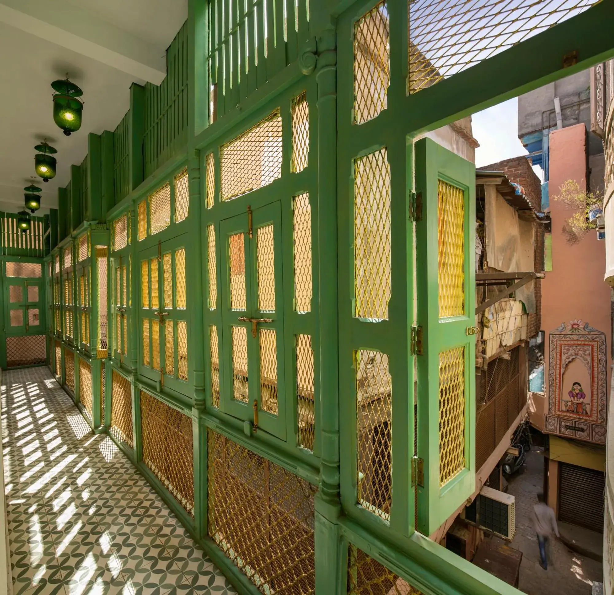 Jahan Ara - Golden Haveli in Haveli Dharampura & Golden Haveli- UNESCO awarded Boutique Heritage Hotel Jahan Ara - Golden Haveli in Haveli Dharampura & Golden Haveli- UNESCO awarded Boutique Heritage Hotel