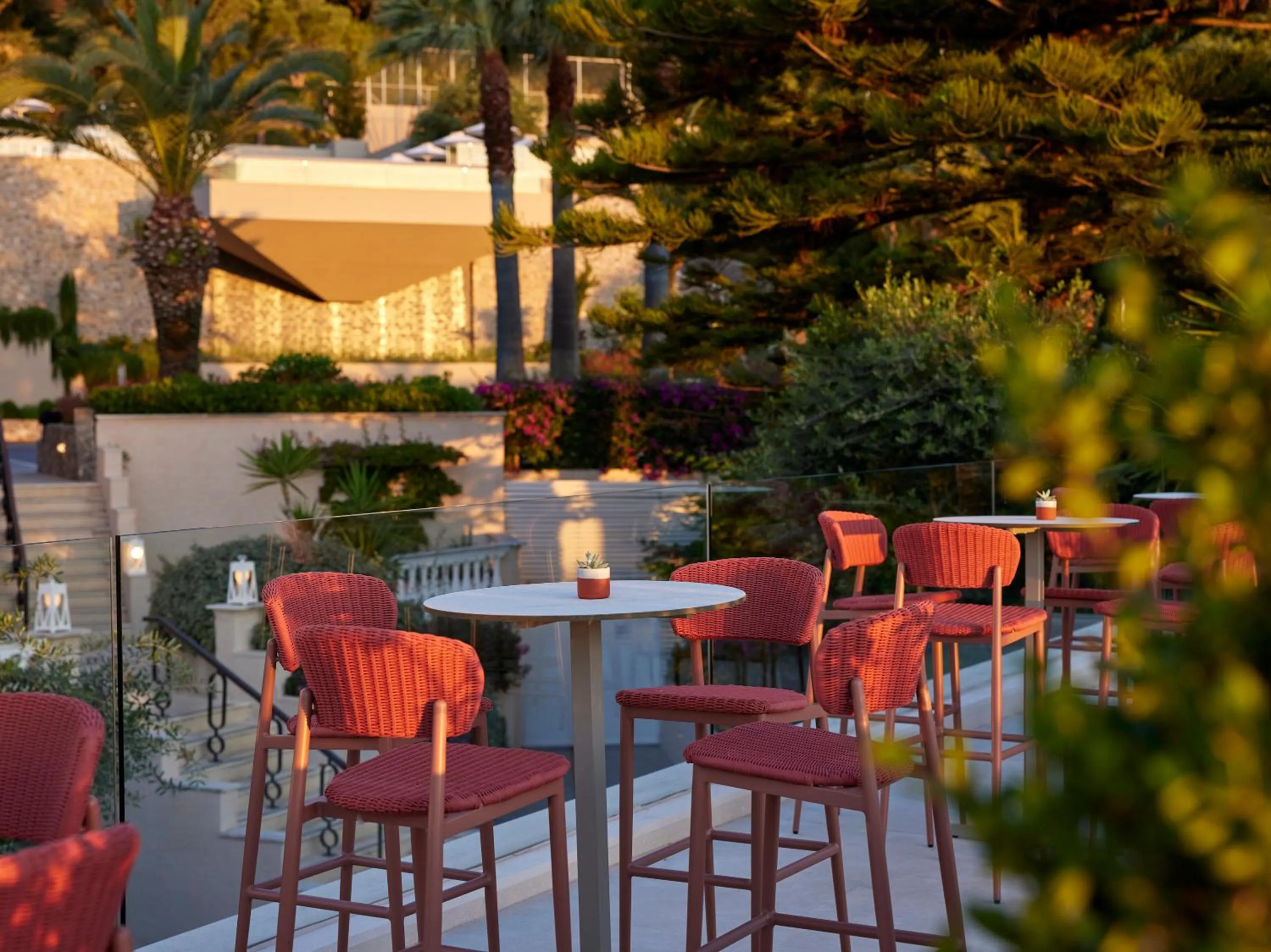 Restaurant/places to eat in MarBella, Mar-Bella Collection