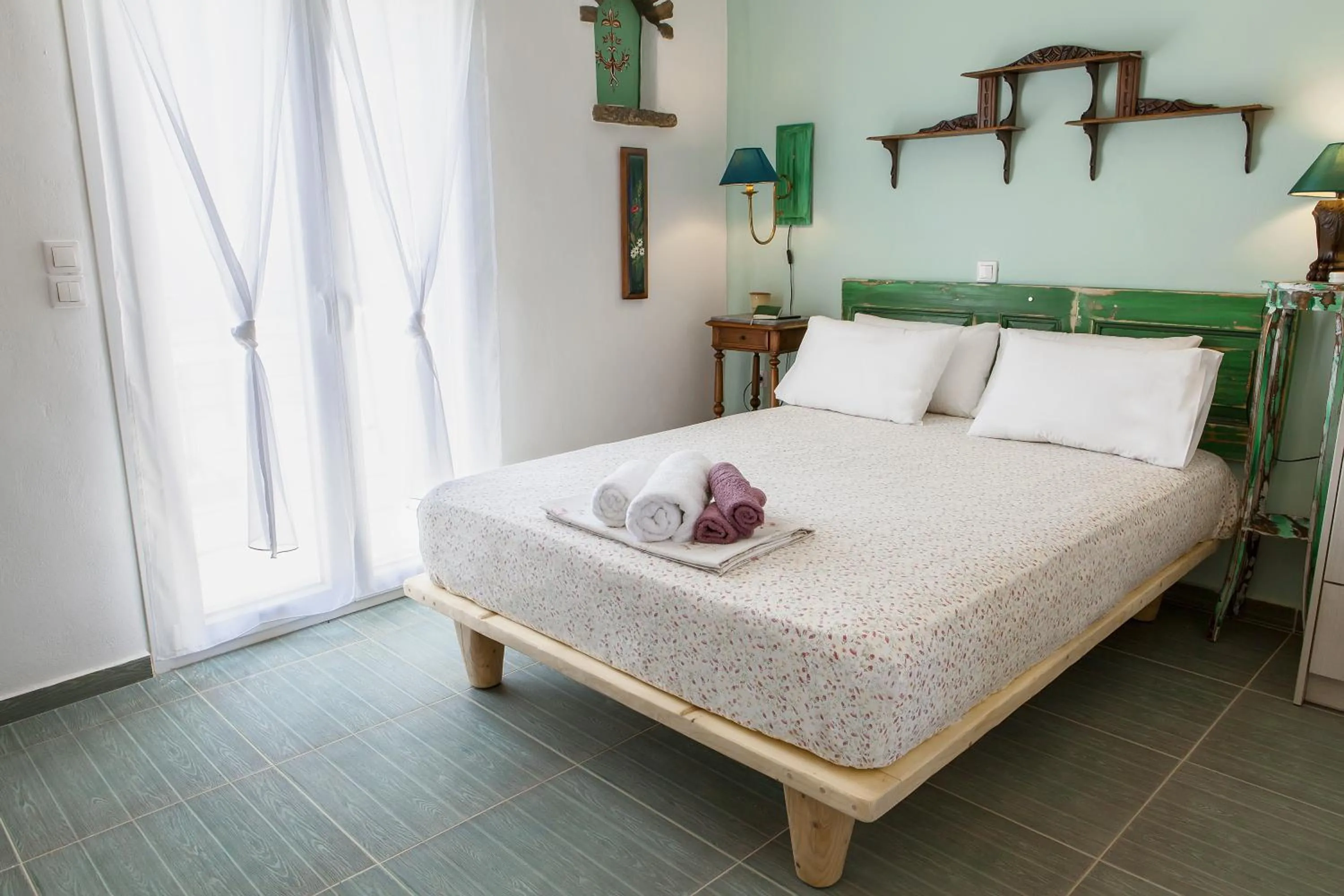Bedroom, Bed in Castria studios