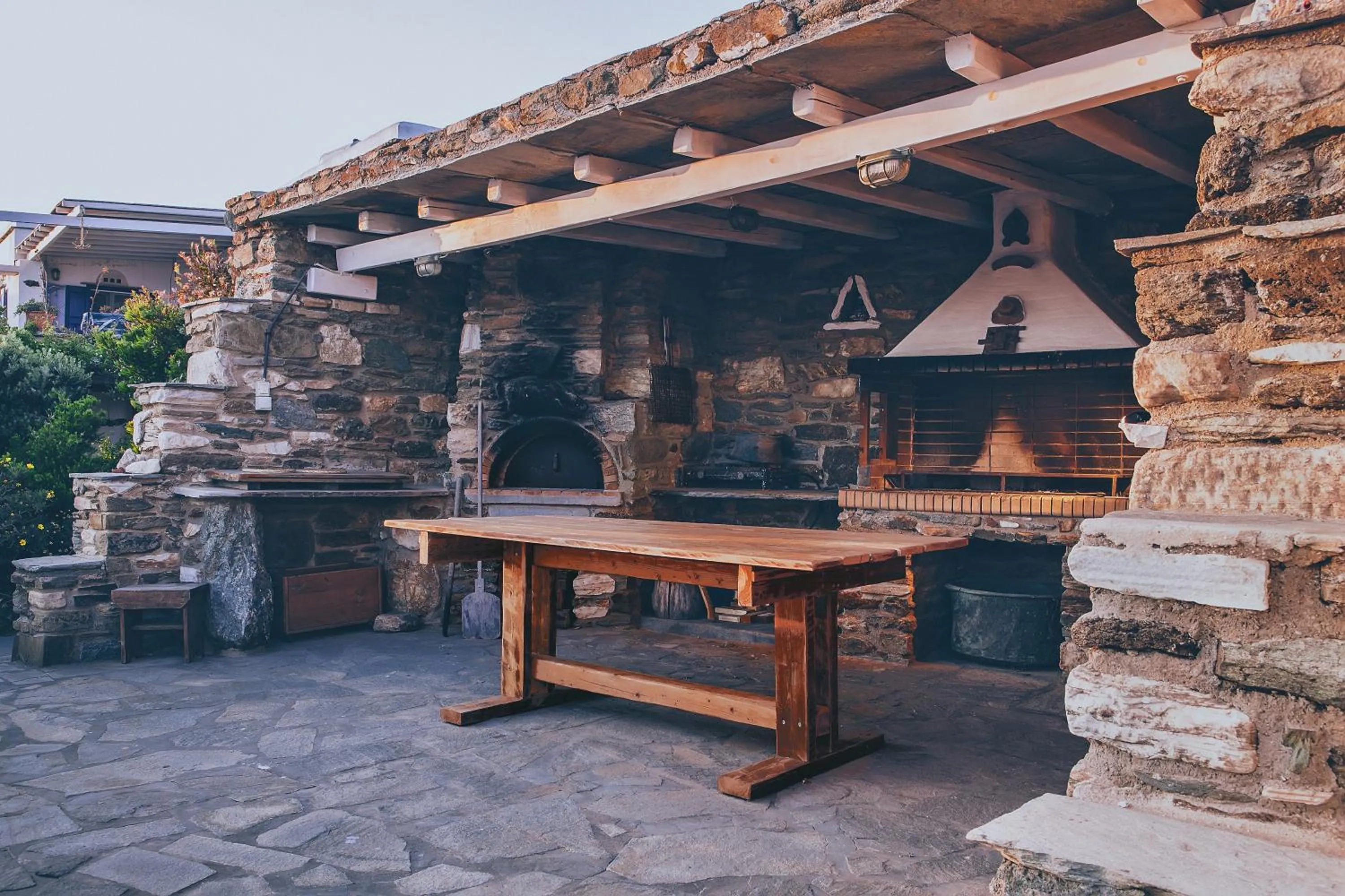 BBQ facilities in Castria studios