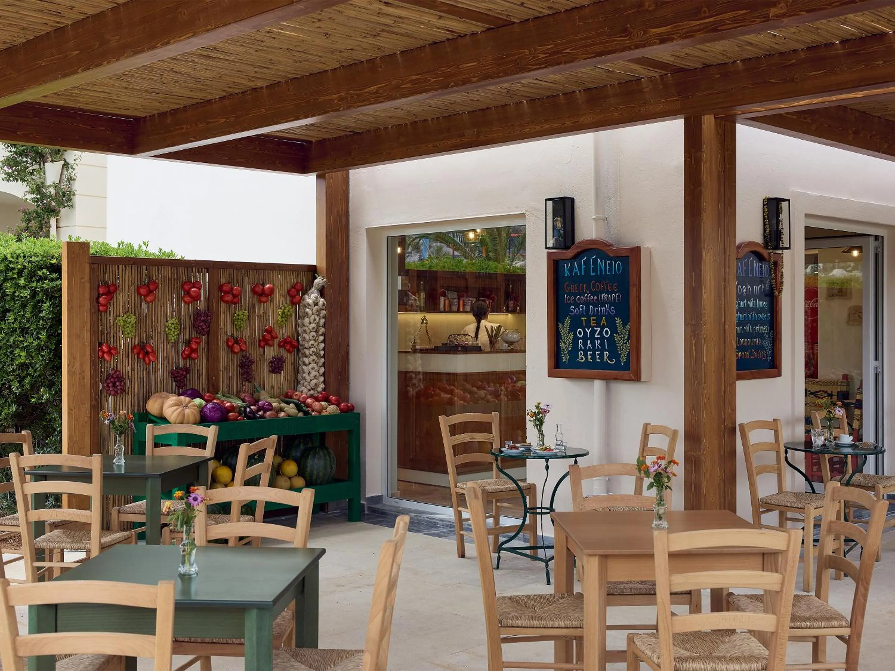 Restaurant/places to eat in Grecotel Marine Palace & Aqua Park