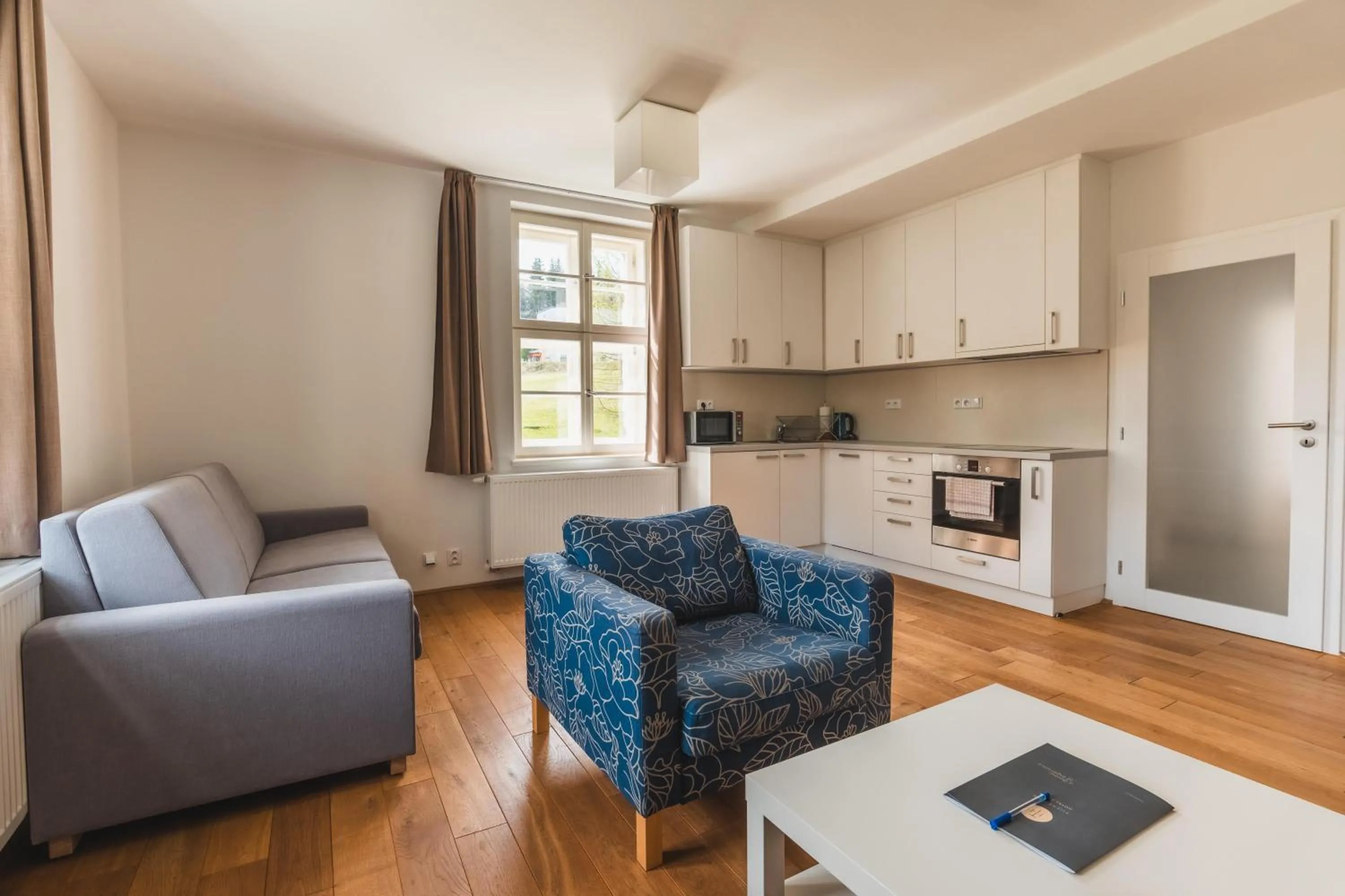 Apartment - single occupancy in Theresian Apartment