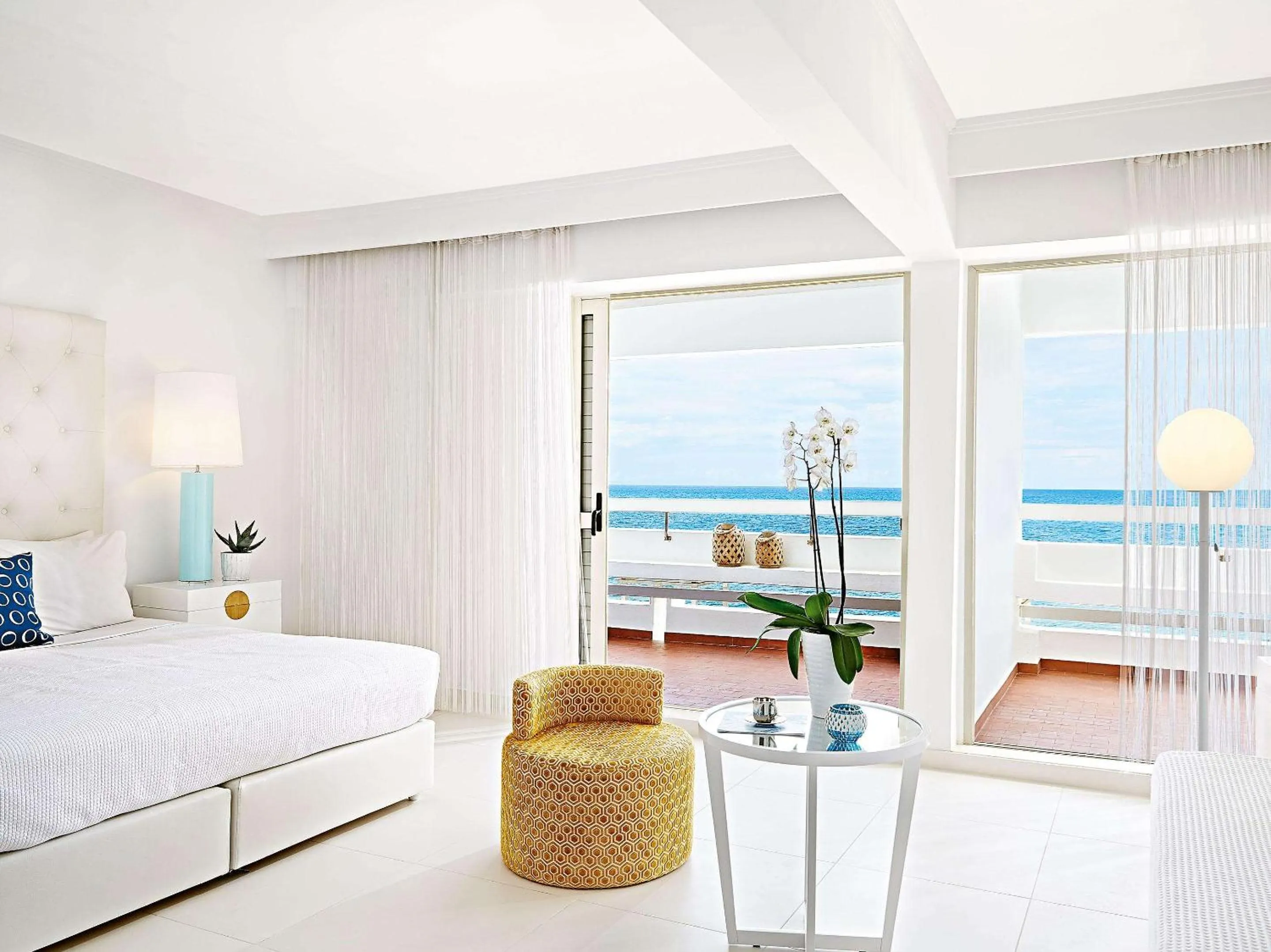 Bedroom, Bed in Grecotel LUXME White