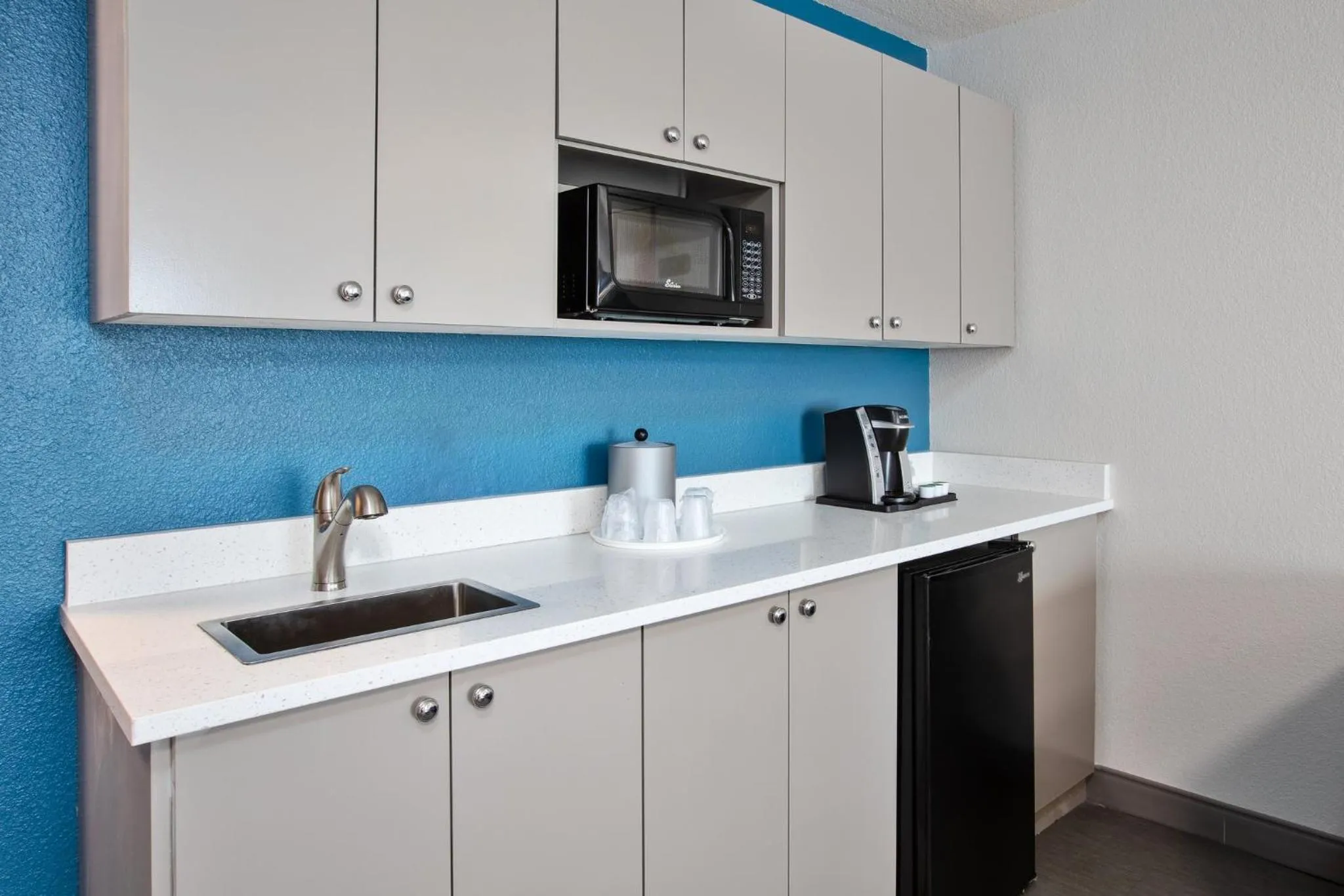 Photo of the whole room in Holiday Inn Express & Suites Buffalo by IHG