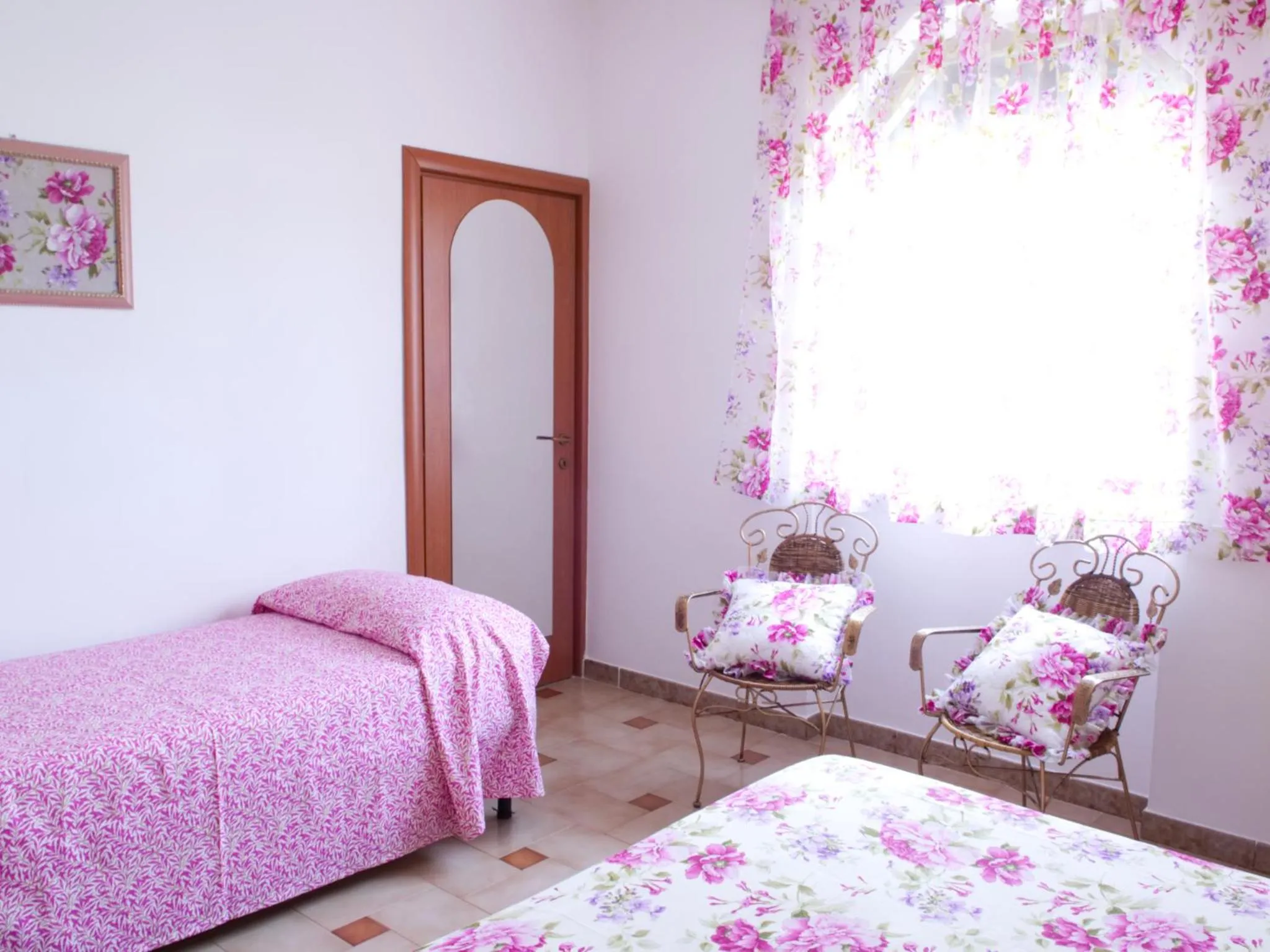 Photo of the whole room in Villa Elvira B&B