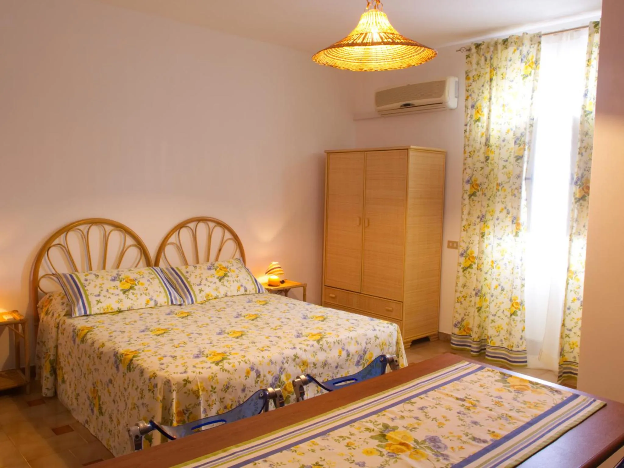 Photo of the whole room in Villa Elvira B&B