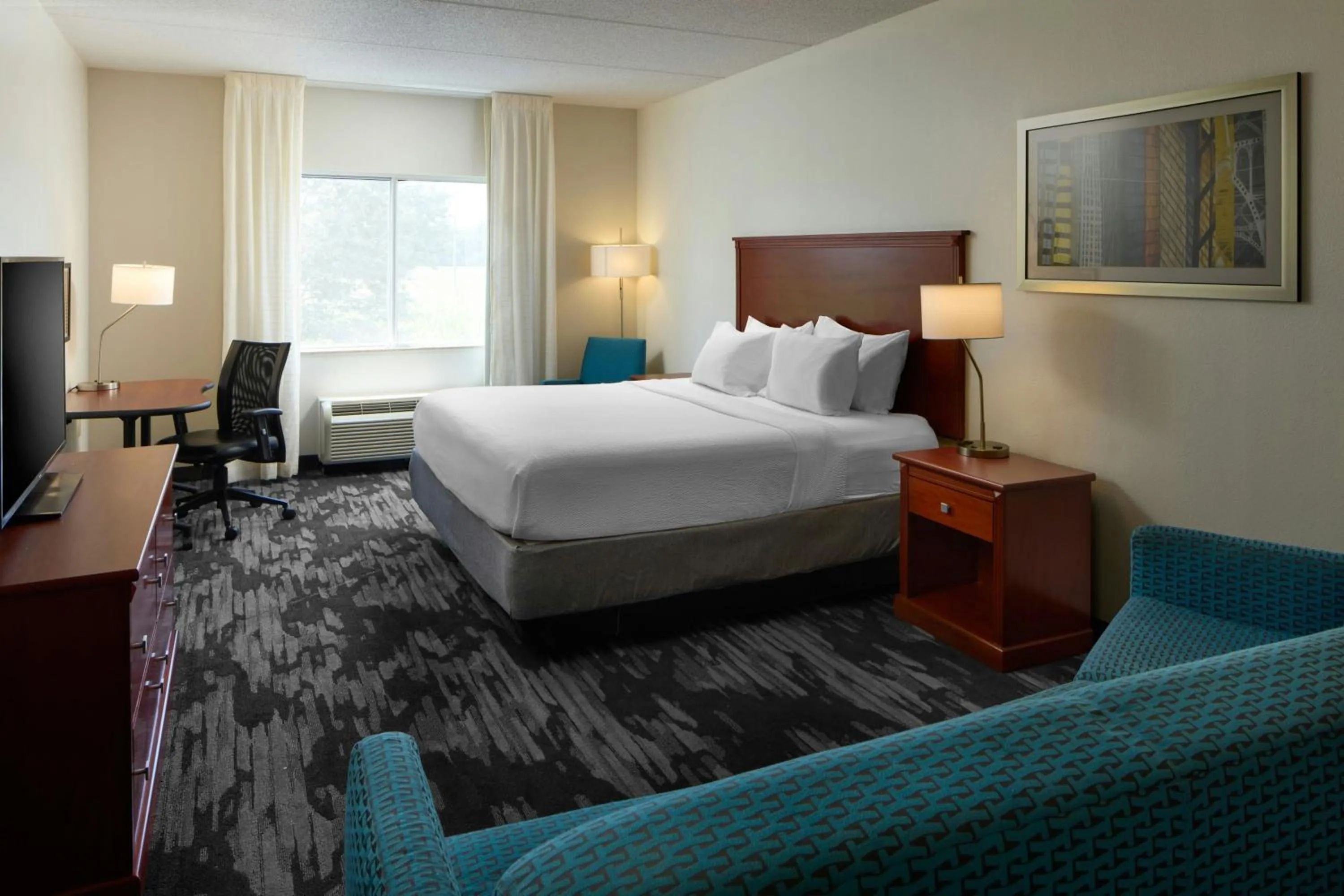 Photo of the whole room, Bed in Fairfield Inn by Marriott Lumberton