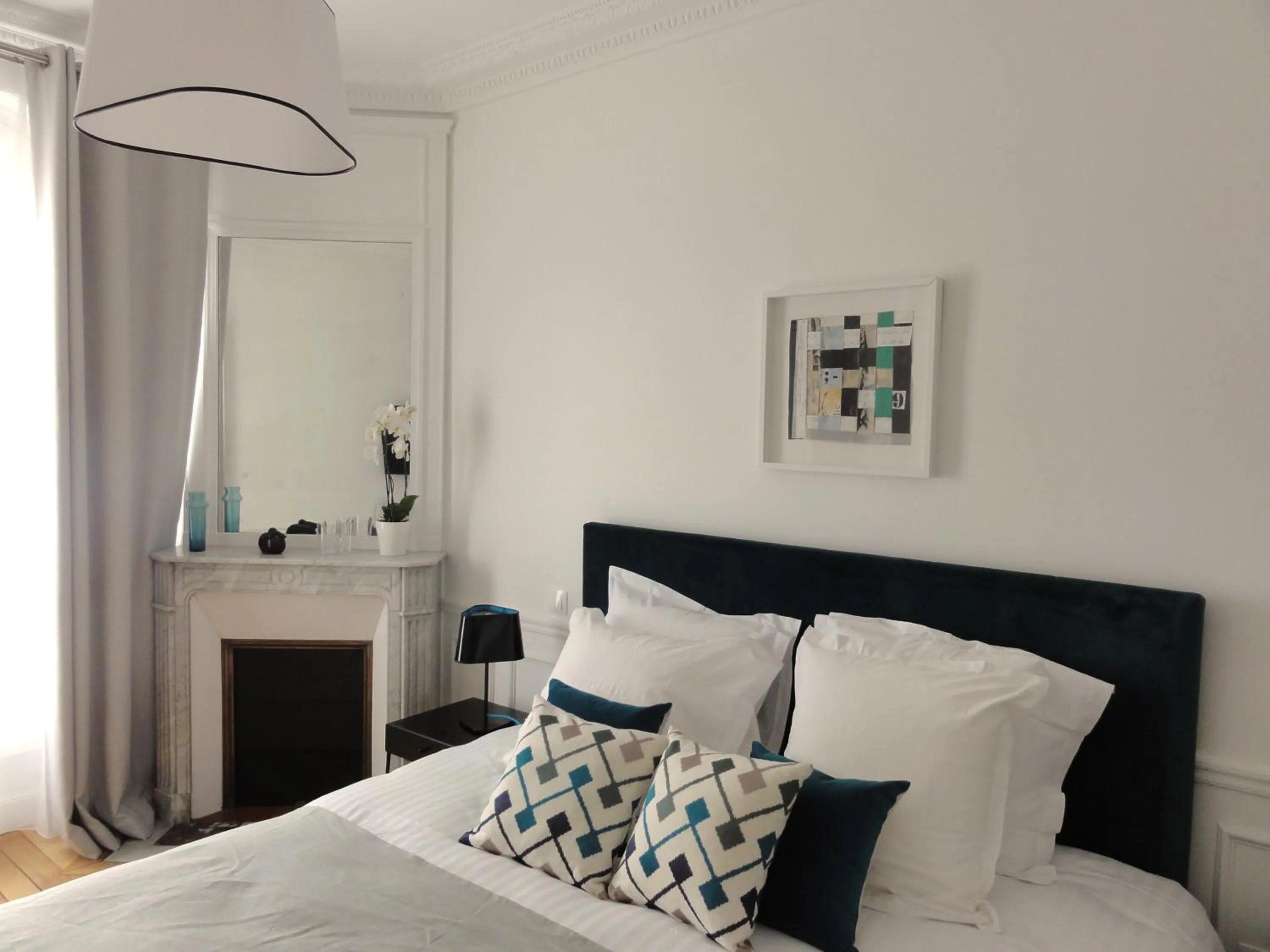 Bedroom, Bed in Relais12bis Bed & Breakfast By Eiffel Tower