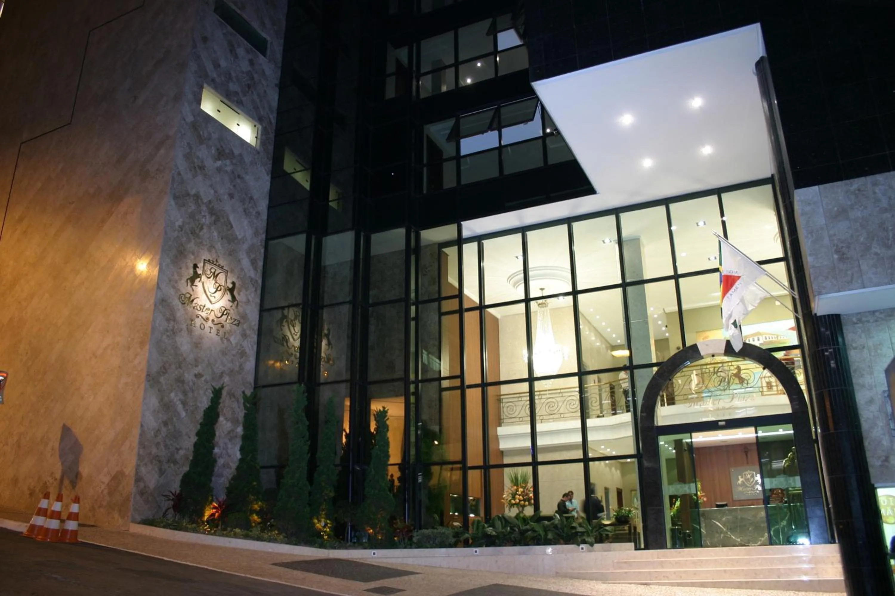 Master Plaza Hotel
