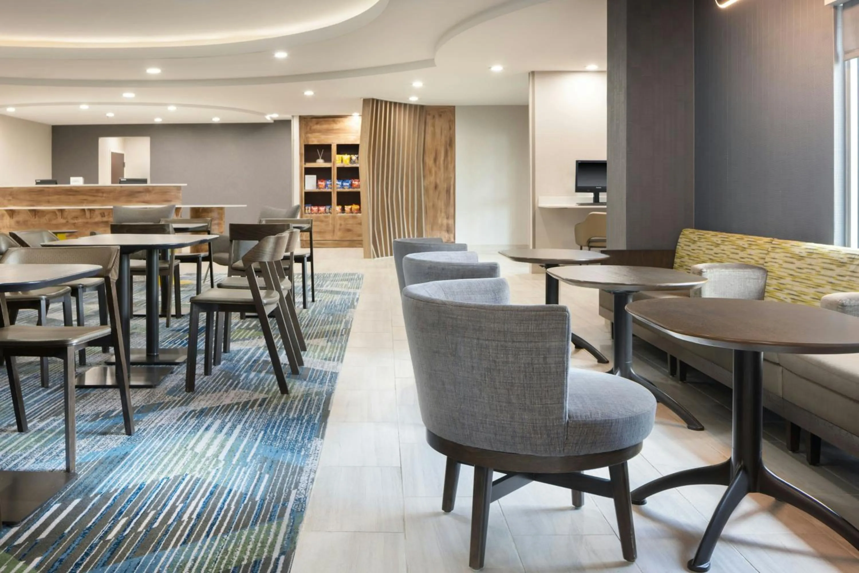 Lobby or reception in SpringHill Suites Midland