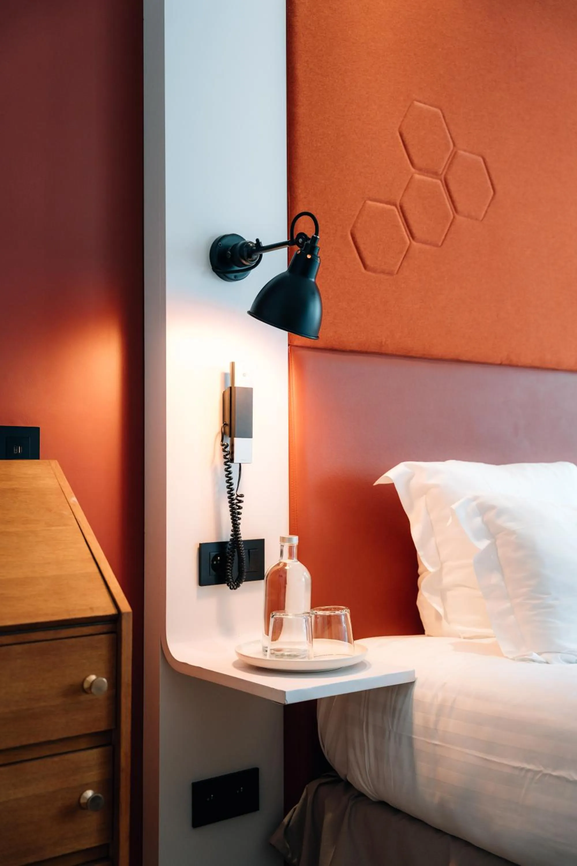 Bed in Hôtel Vendome Saint-Germain