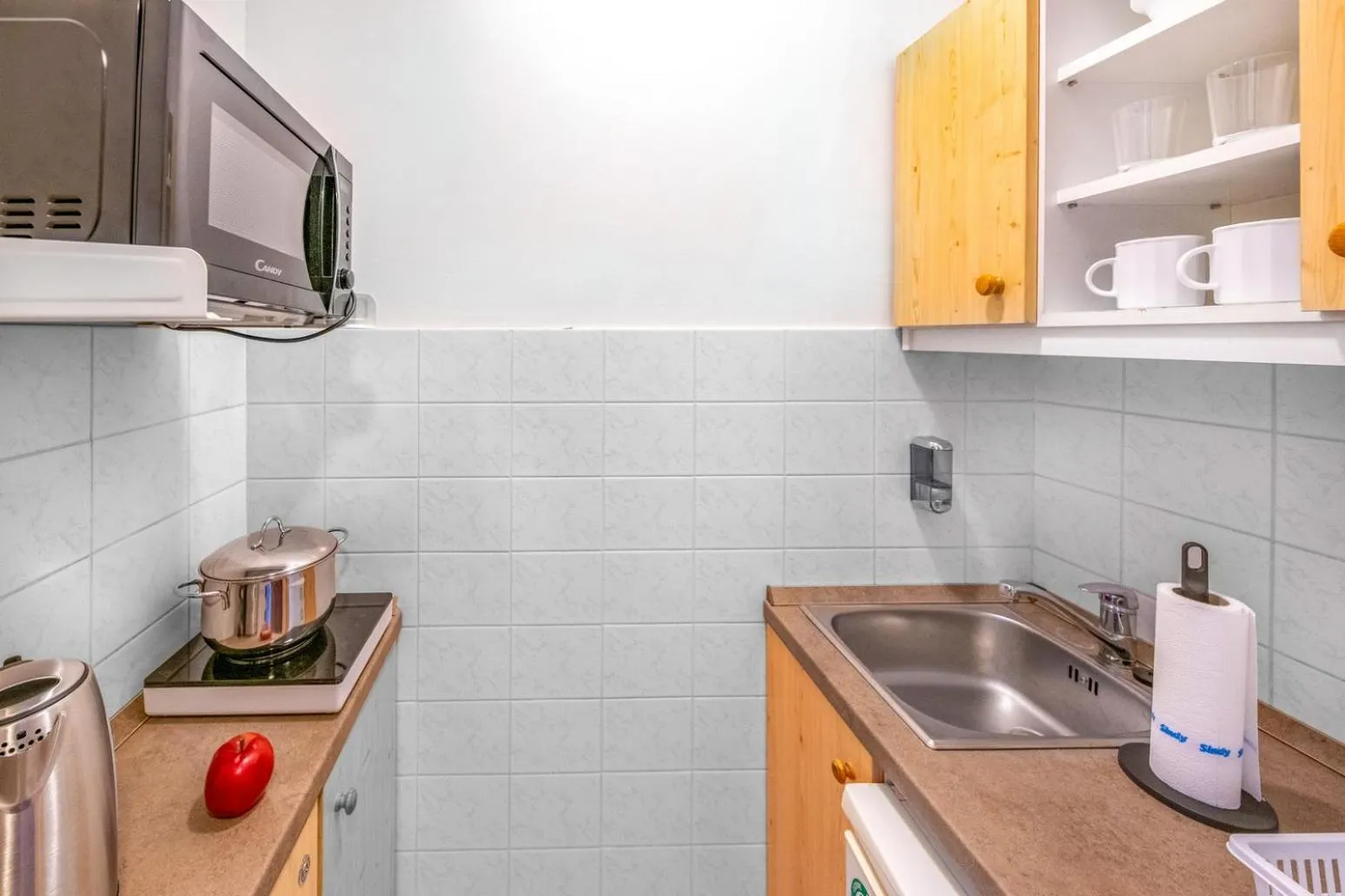 Kitchen or kitchenette in Corvin Hotel Budapest Residence