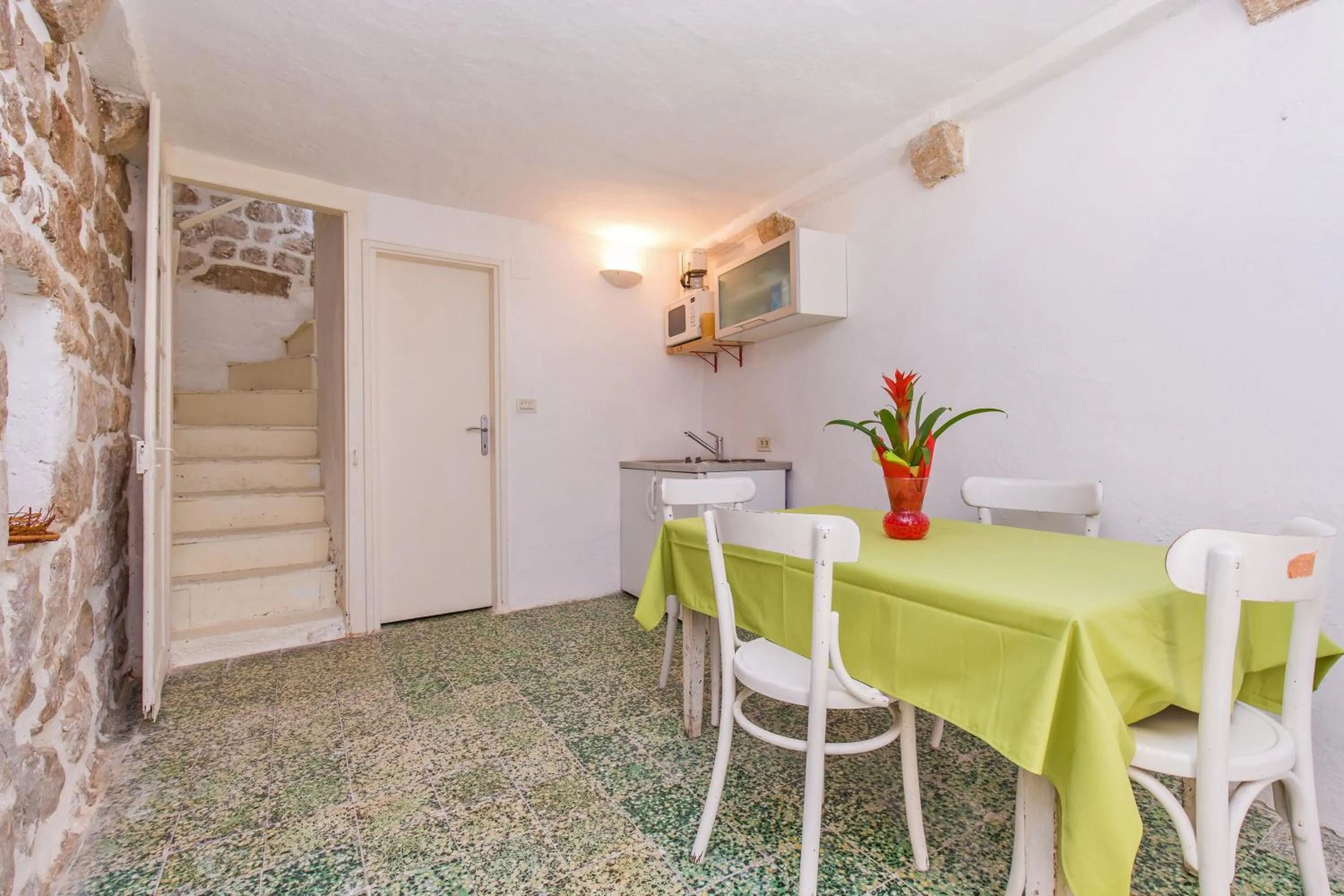 Peti Apartment