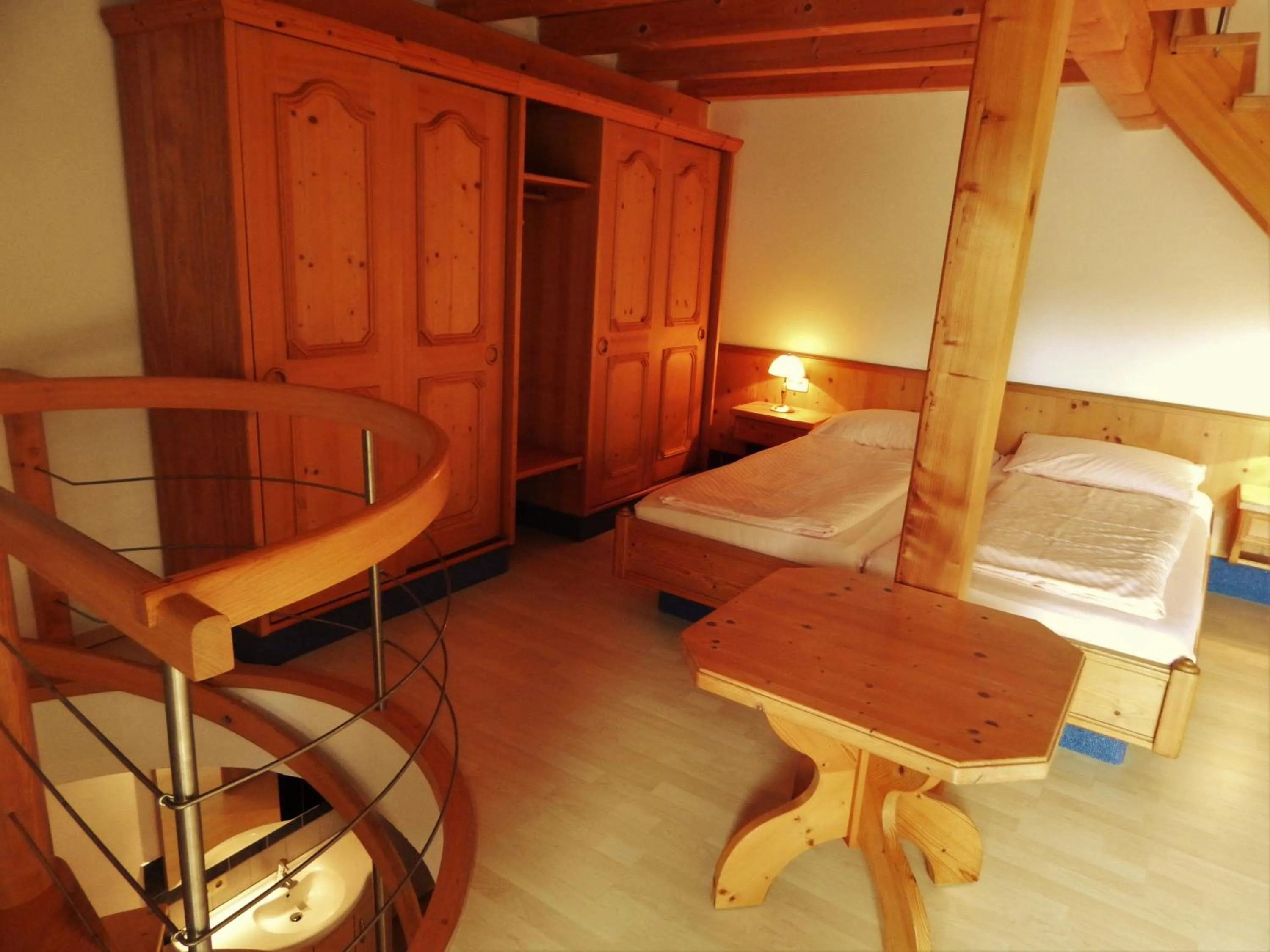 Bed in Hotel Königsseer Hof