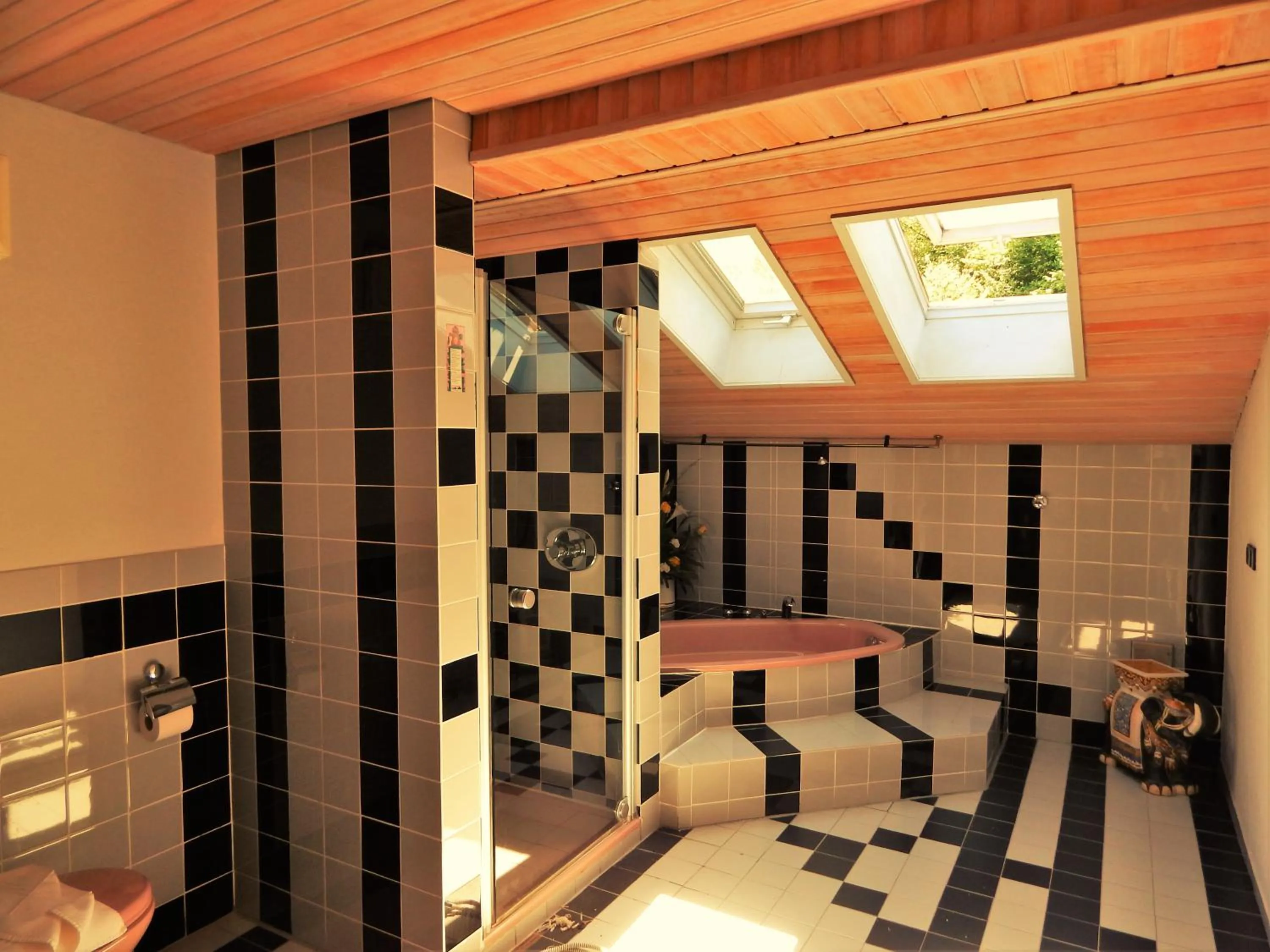 Bathroom in Hotel Königsseer Hof