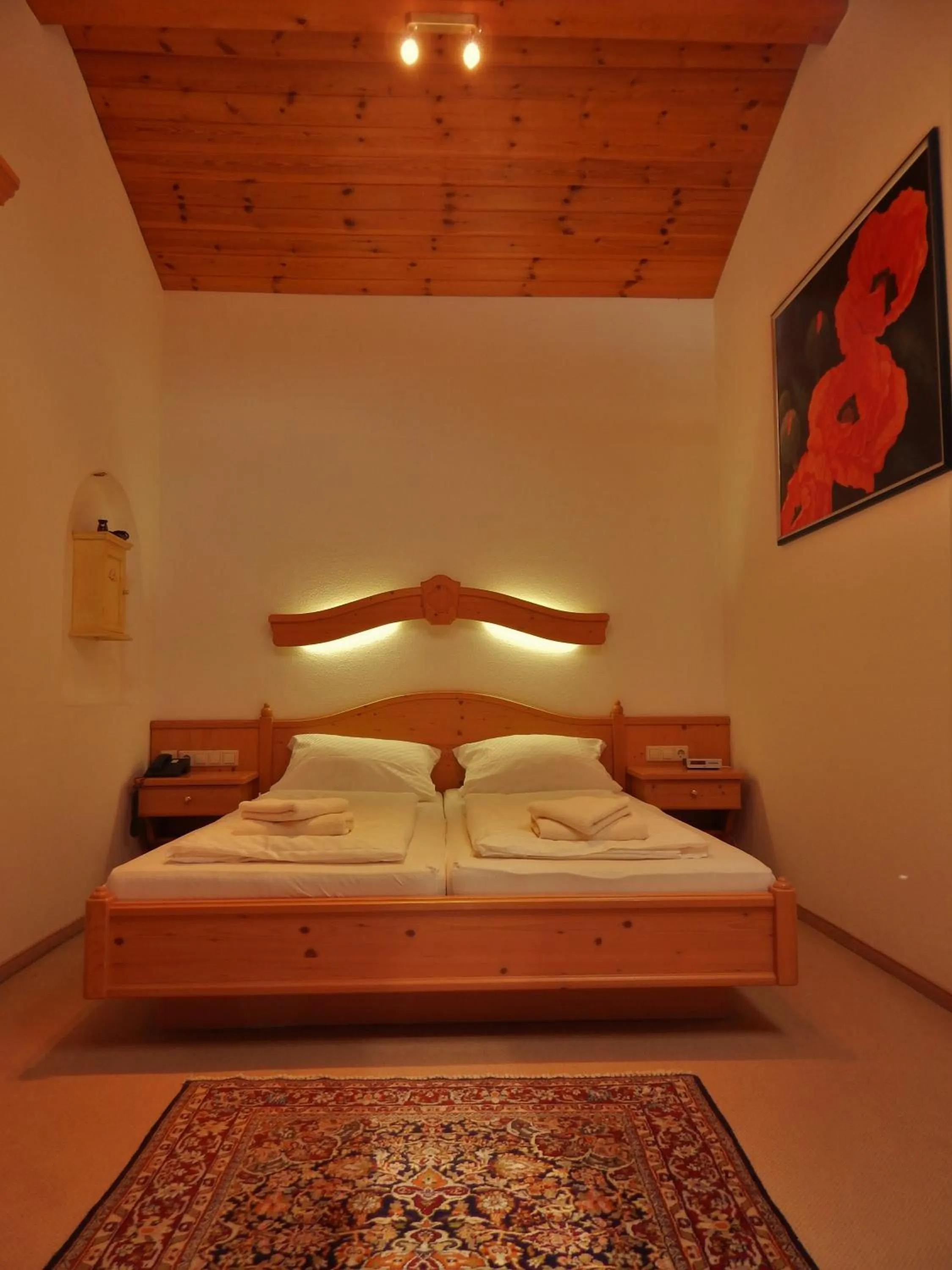 Bed in Hotel Königsseer Hof