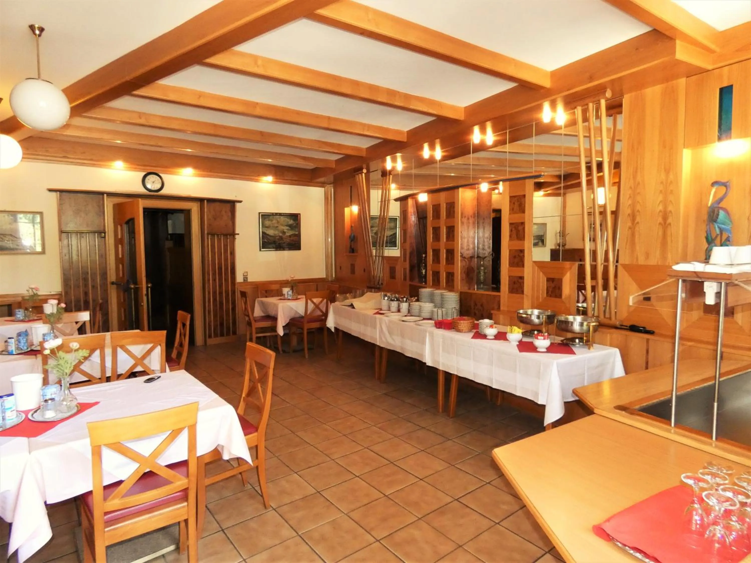 Restaurant/places to eat in Hotel Königsseer Hof