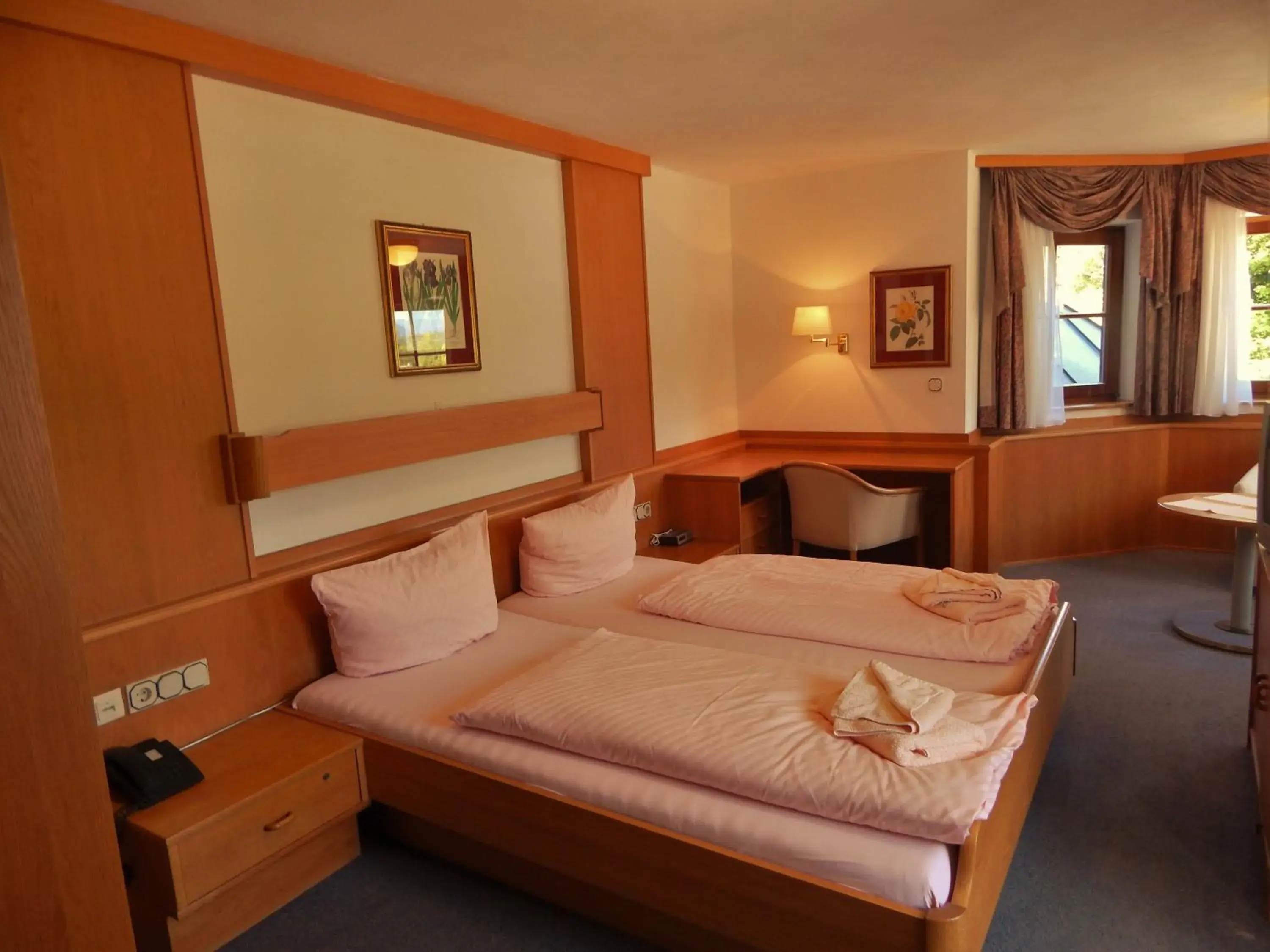 Bed in Hotel Königsseer Hof Bed in Hotel Königsseer Hof