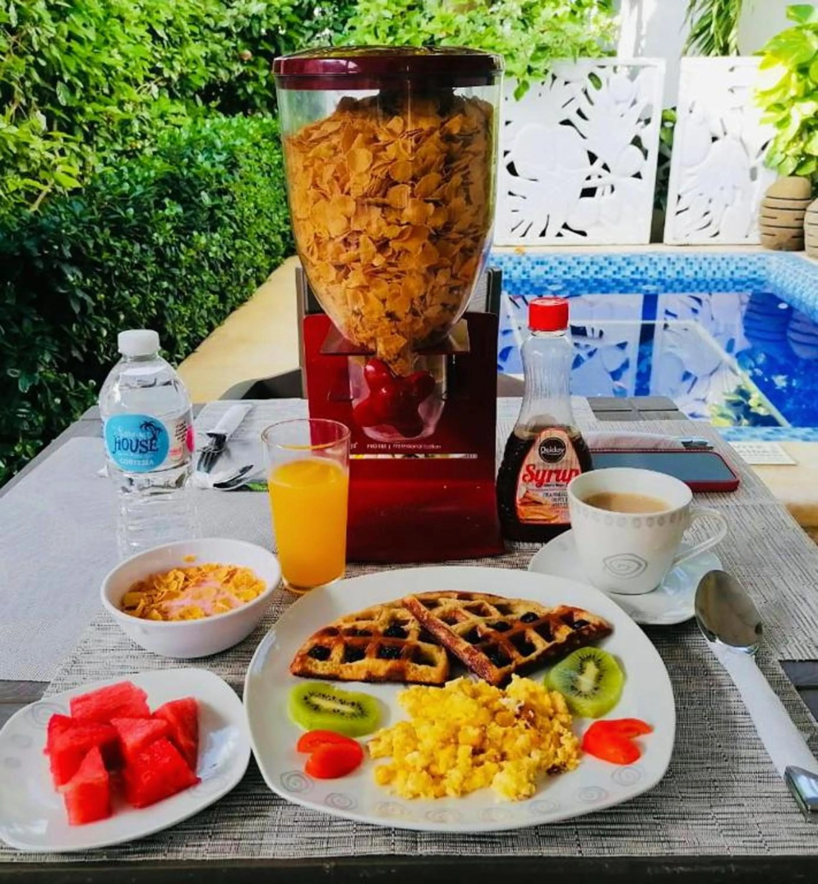 Breakfast in Summer House Inn San Andres