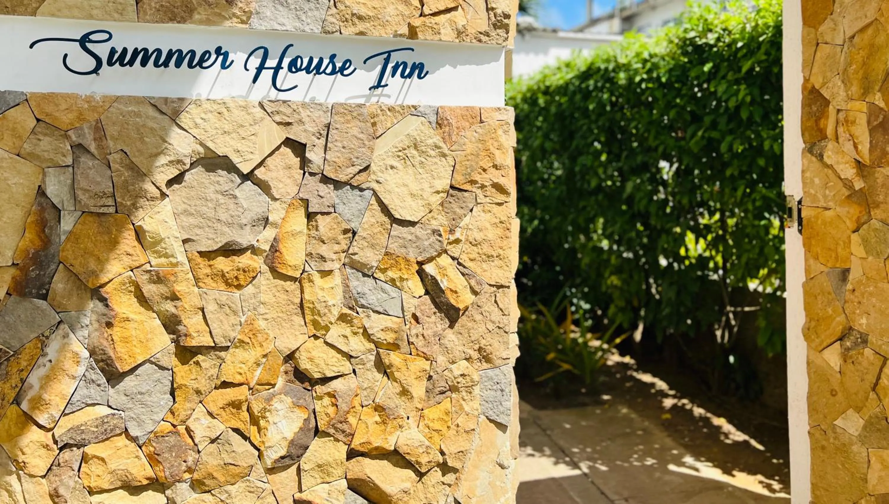 Facade/entrance in Summer House Inn San Andres