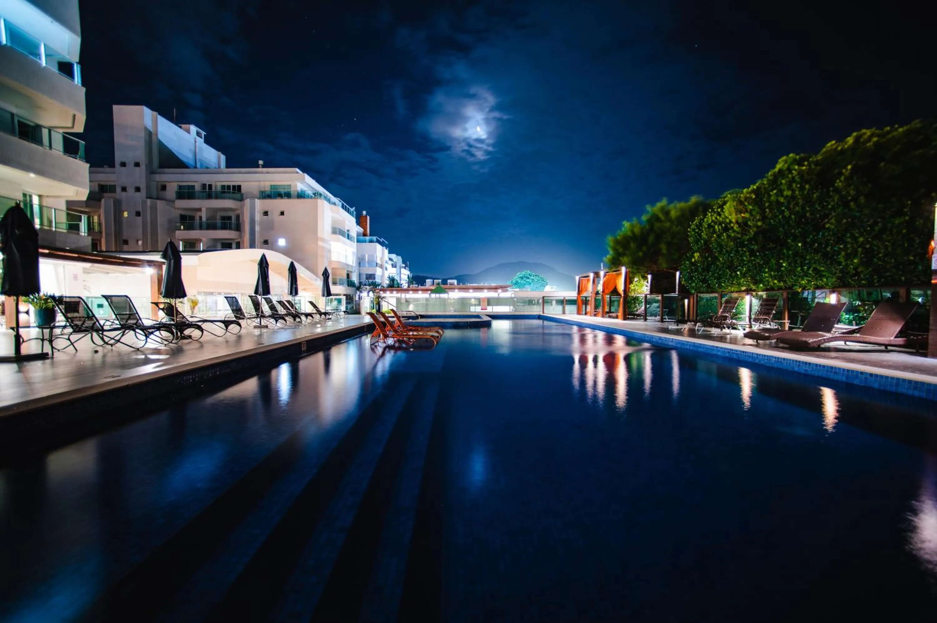 Pool view in Slaviero Ingleses Convention