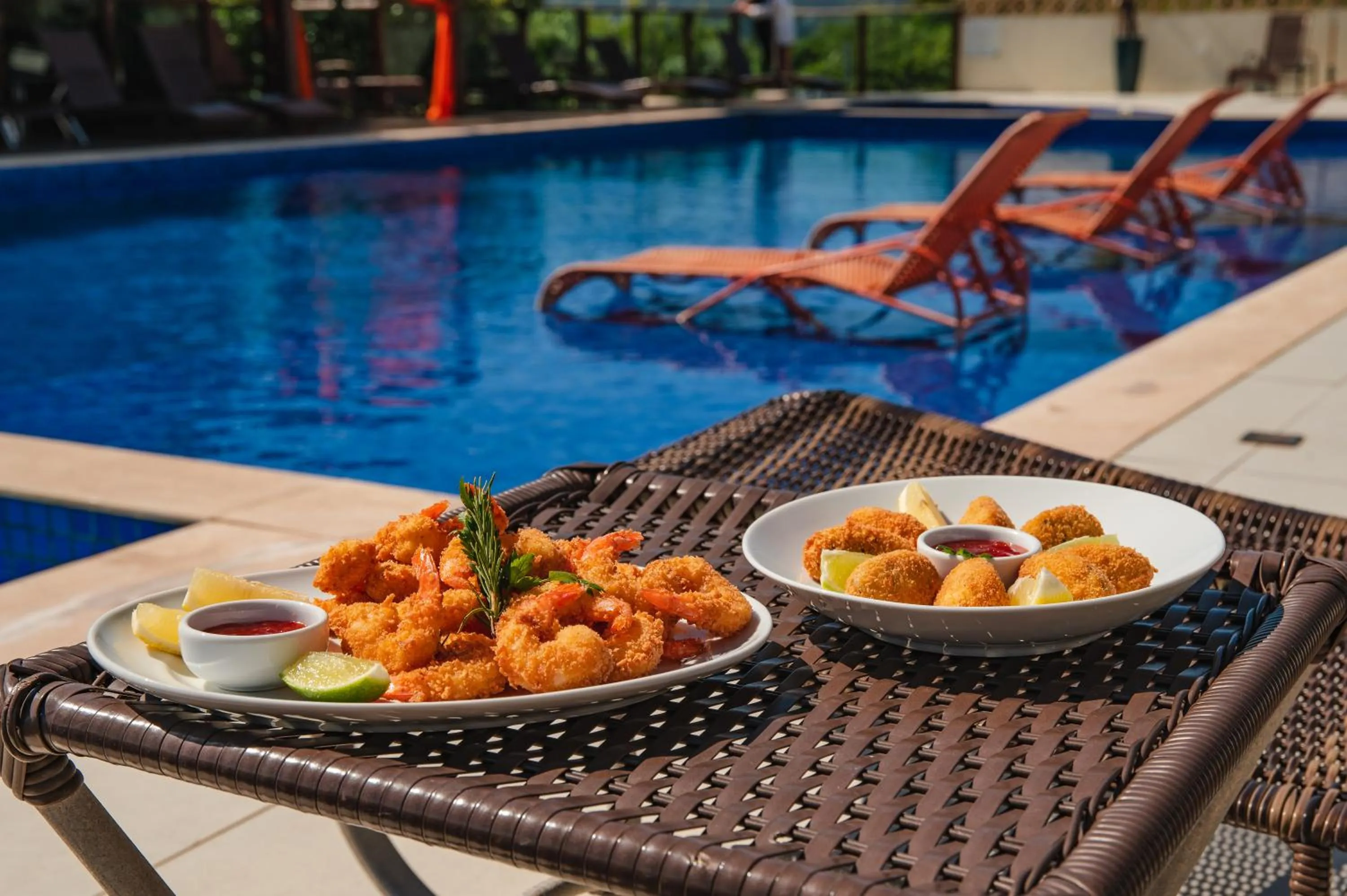 Restaurant/places to eat in Slaviero Ingleses Convention