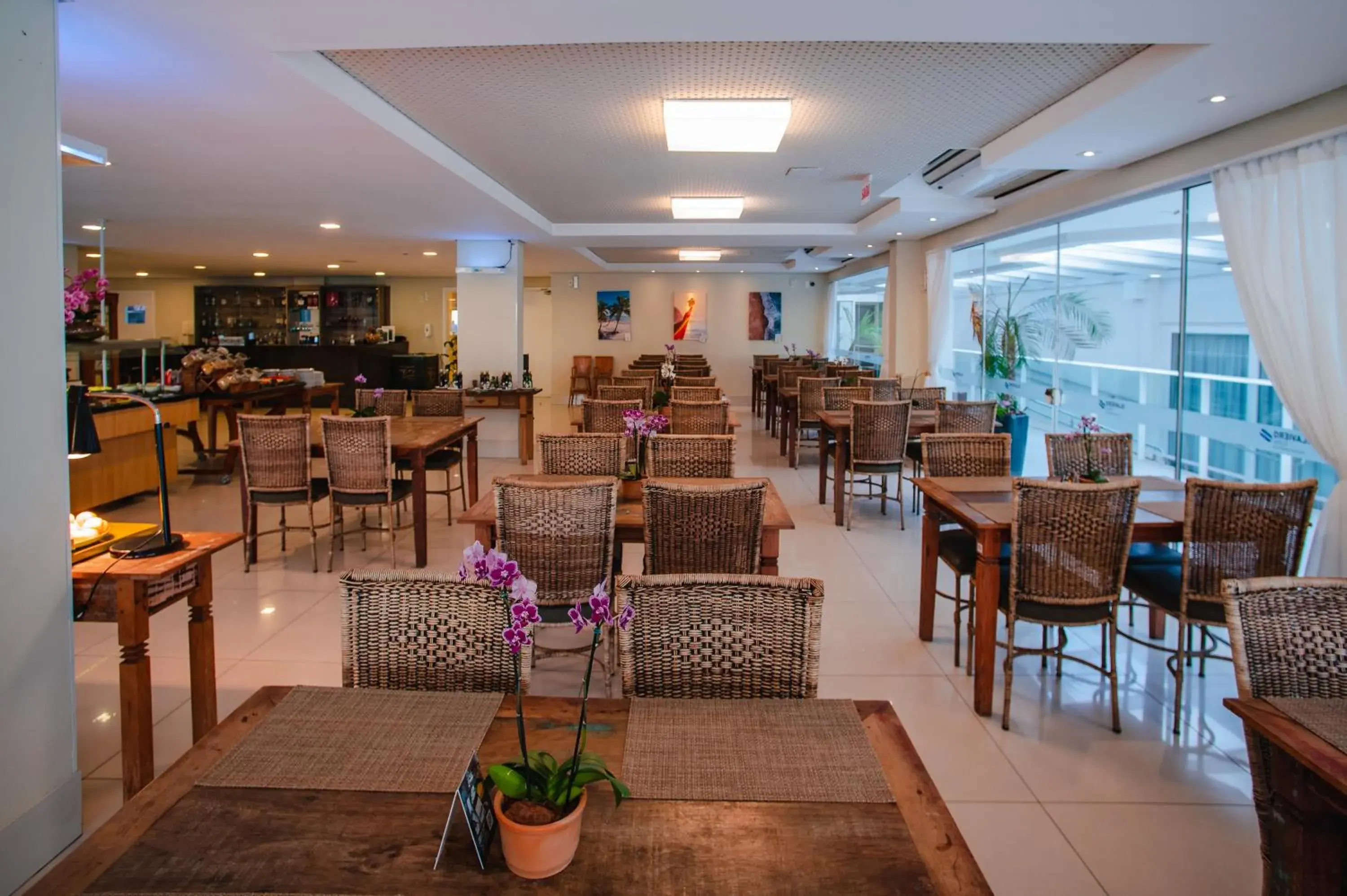 Restaurant/places to eat in Slaviero Ingleses Convention Restaurant/places to eat in Slaviero Ingleses Convention