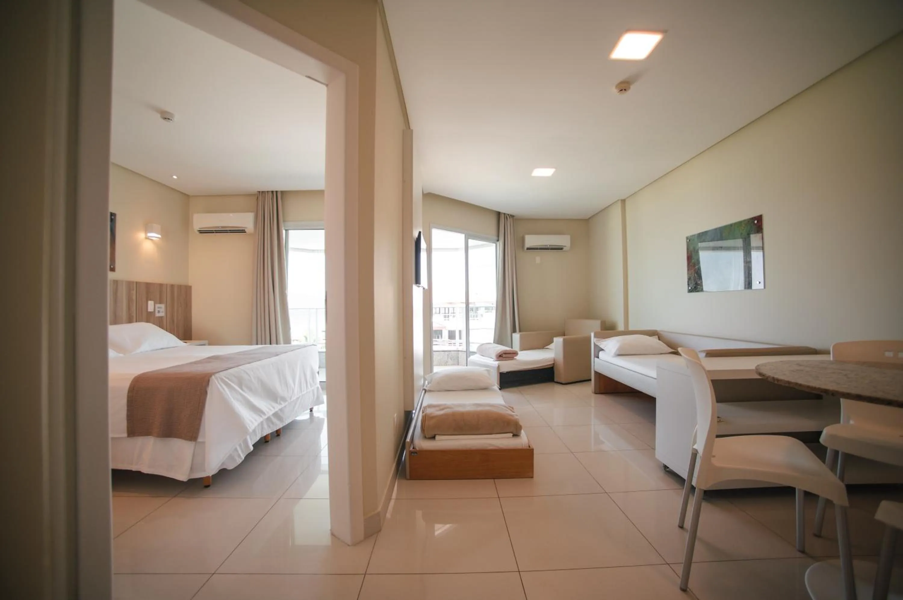 Bed in Slaviero Ingleses Convention