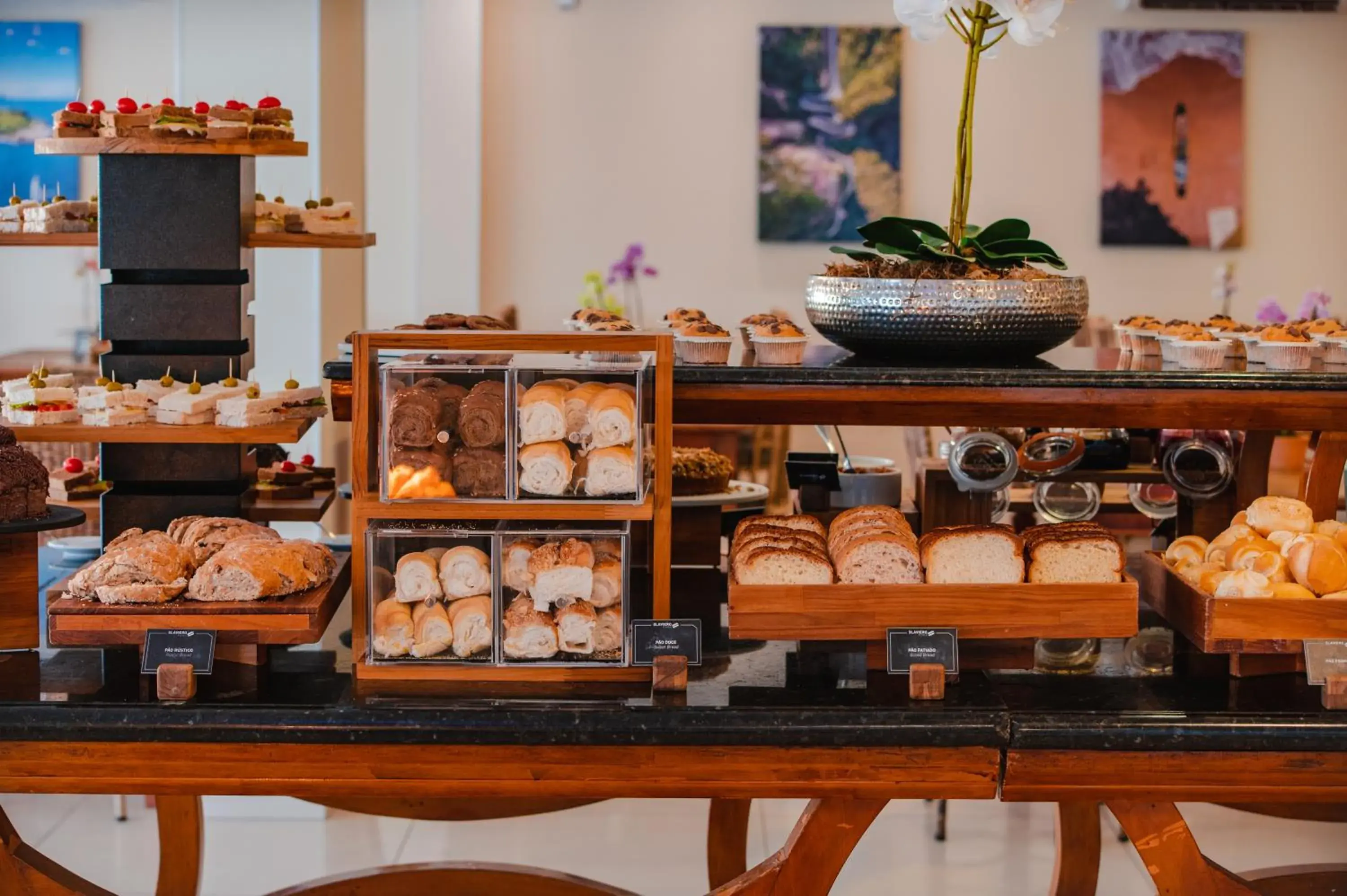 Restaurant/places to eat in Slaviero Ingleses Convention Restaurant/places to eat in Slaviero Ingleses Convention