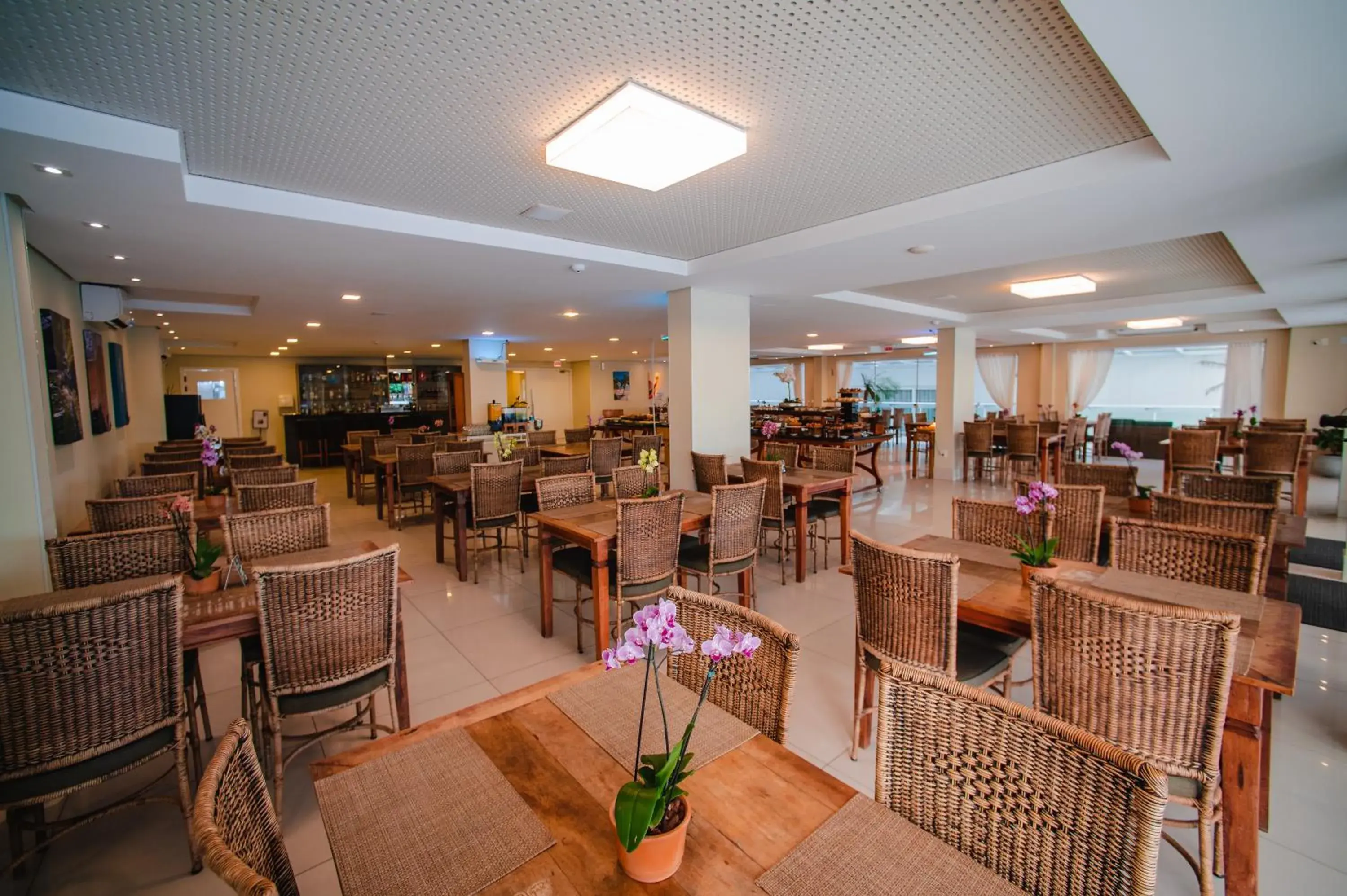 Restaurant/places to eat in Slaviero Ingleses Convention Restaurant/places to eat in Slaviero Ingleses Convention