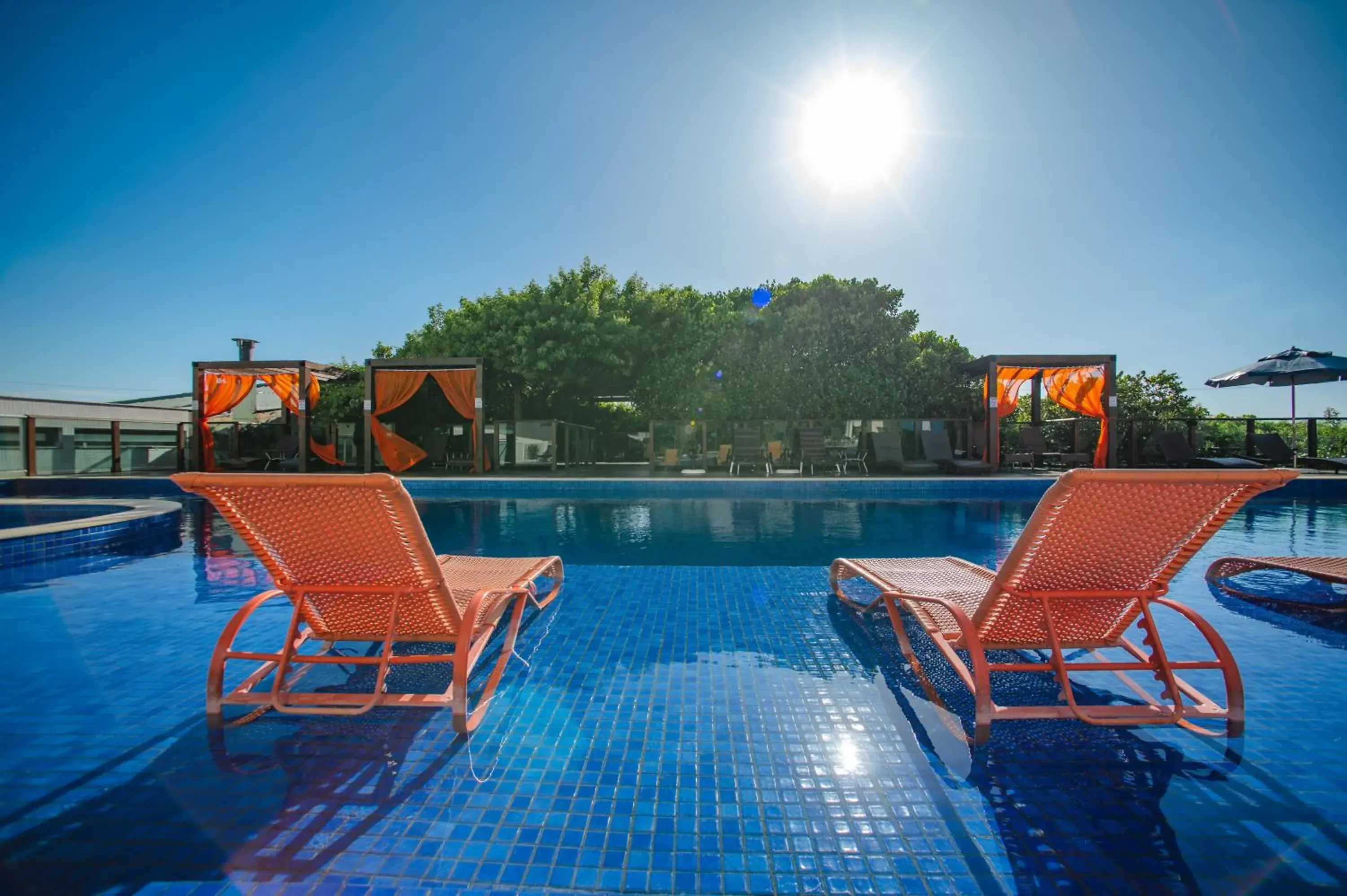 Pool view in Slaviero Ingleses Convention Pool view in Slaviero Ingleses Convention