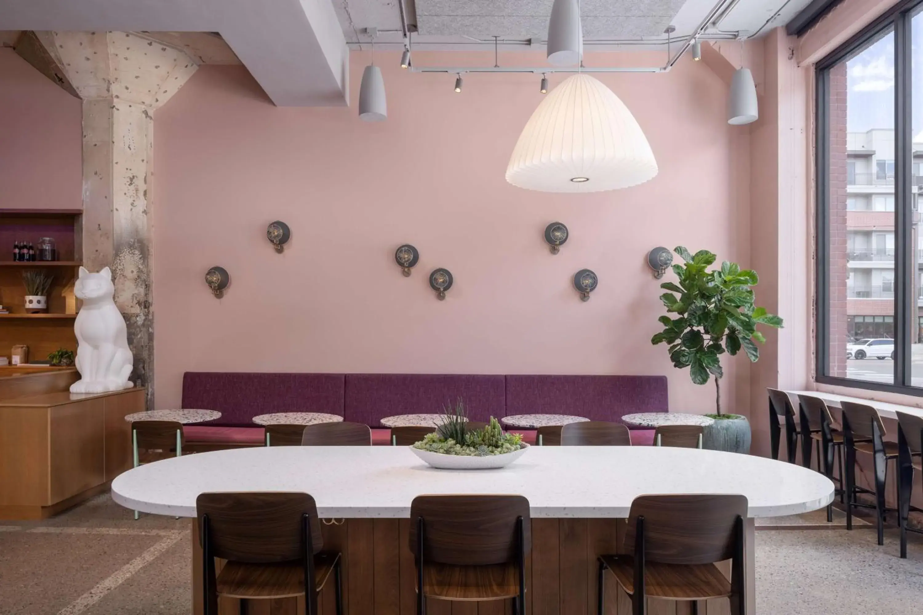 Lounge or bar in Fordson Hotel, in the Unbound Collection by Hyatt Lounge or bar in Fordson Hotel, in the Unbound Collection by Hyatt