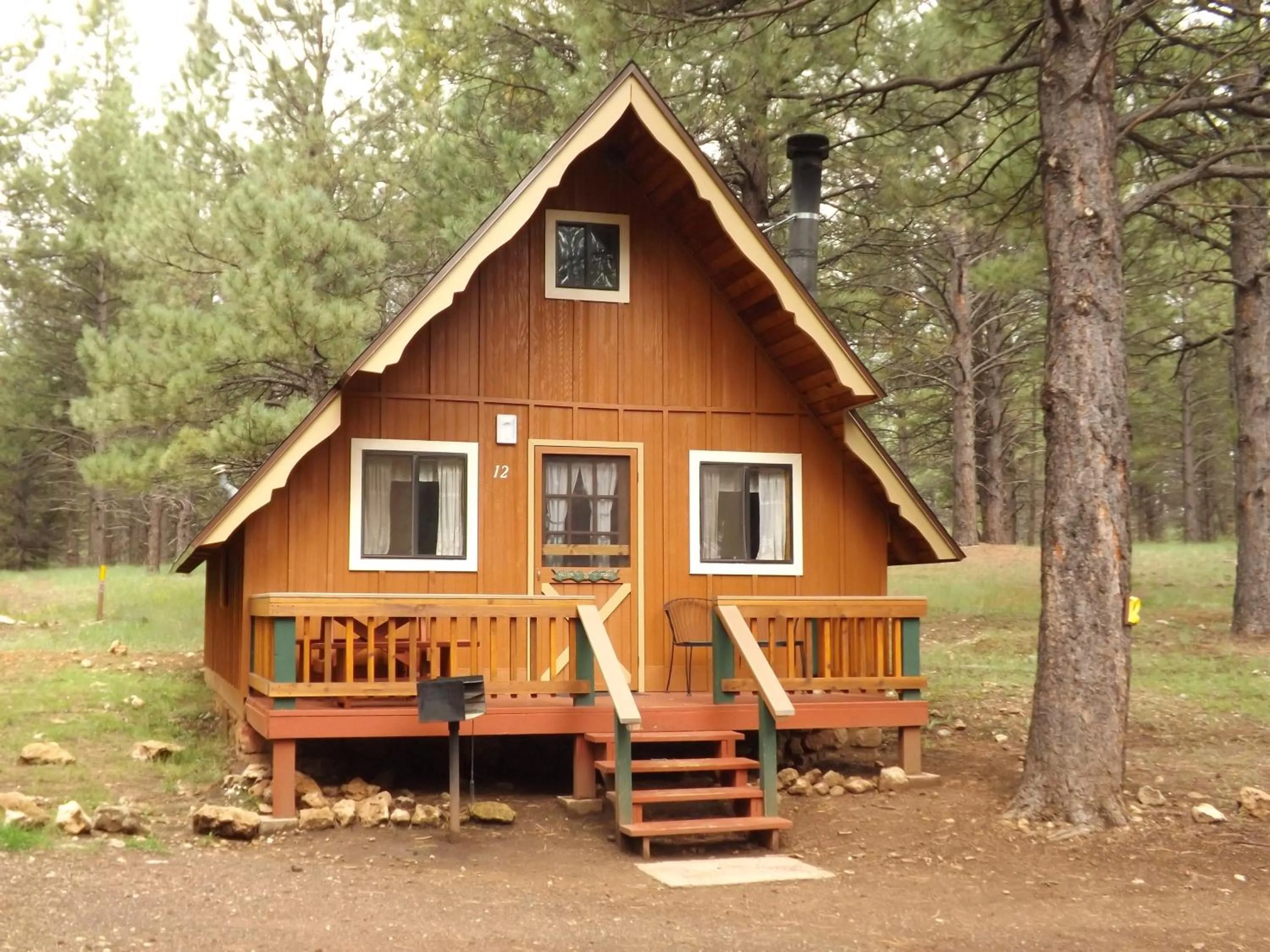 Arizona Mountain Inn & Cabins