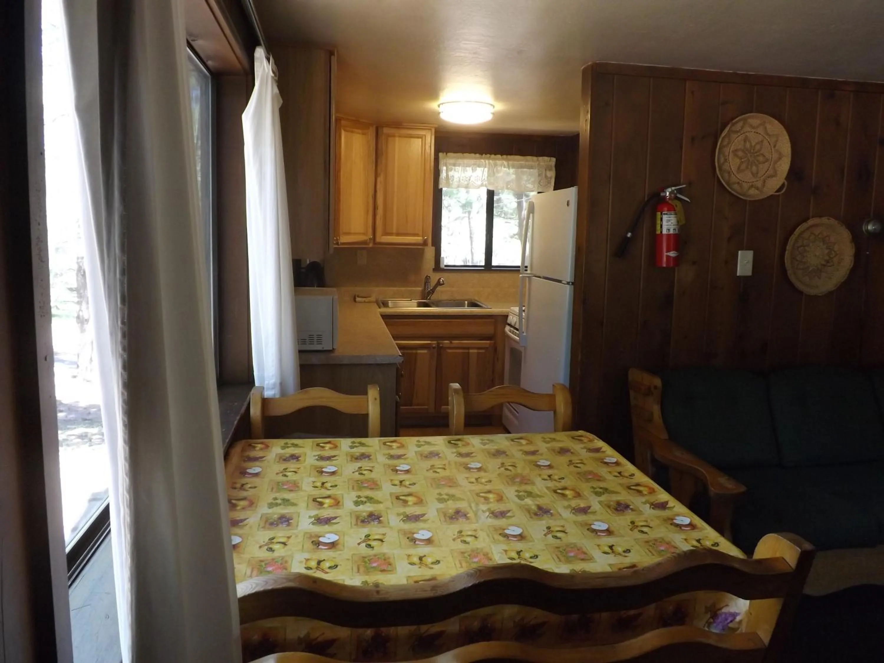 Arizona Mountain Inn & Cabins