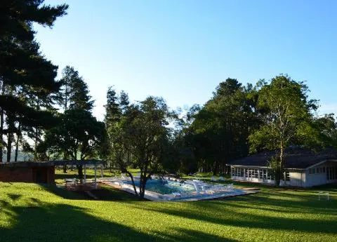 Swimming pool in Hotel Pousada La Vierro