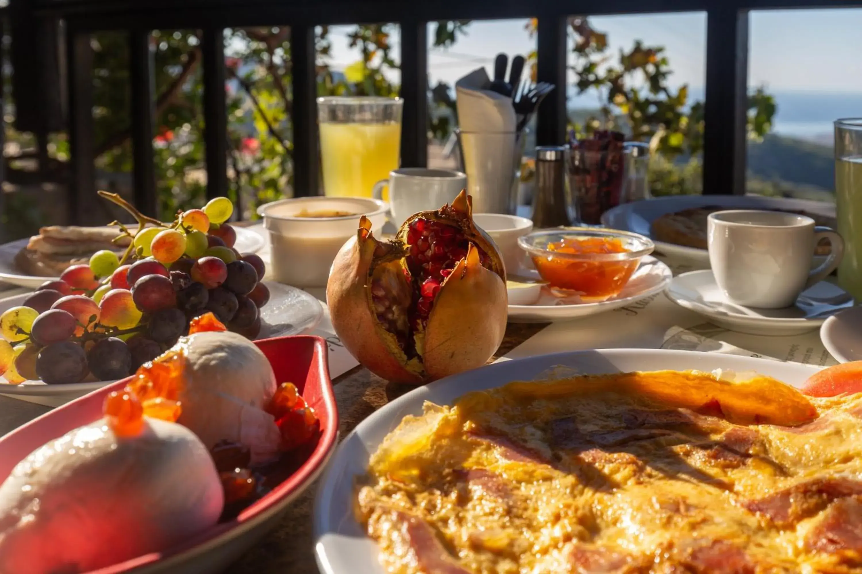 Food and drinks in Mala Villa Food and drinks in Mala Villa