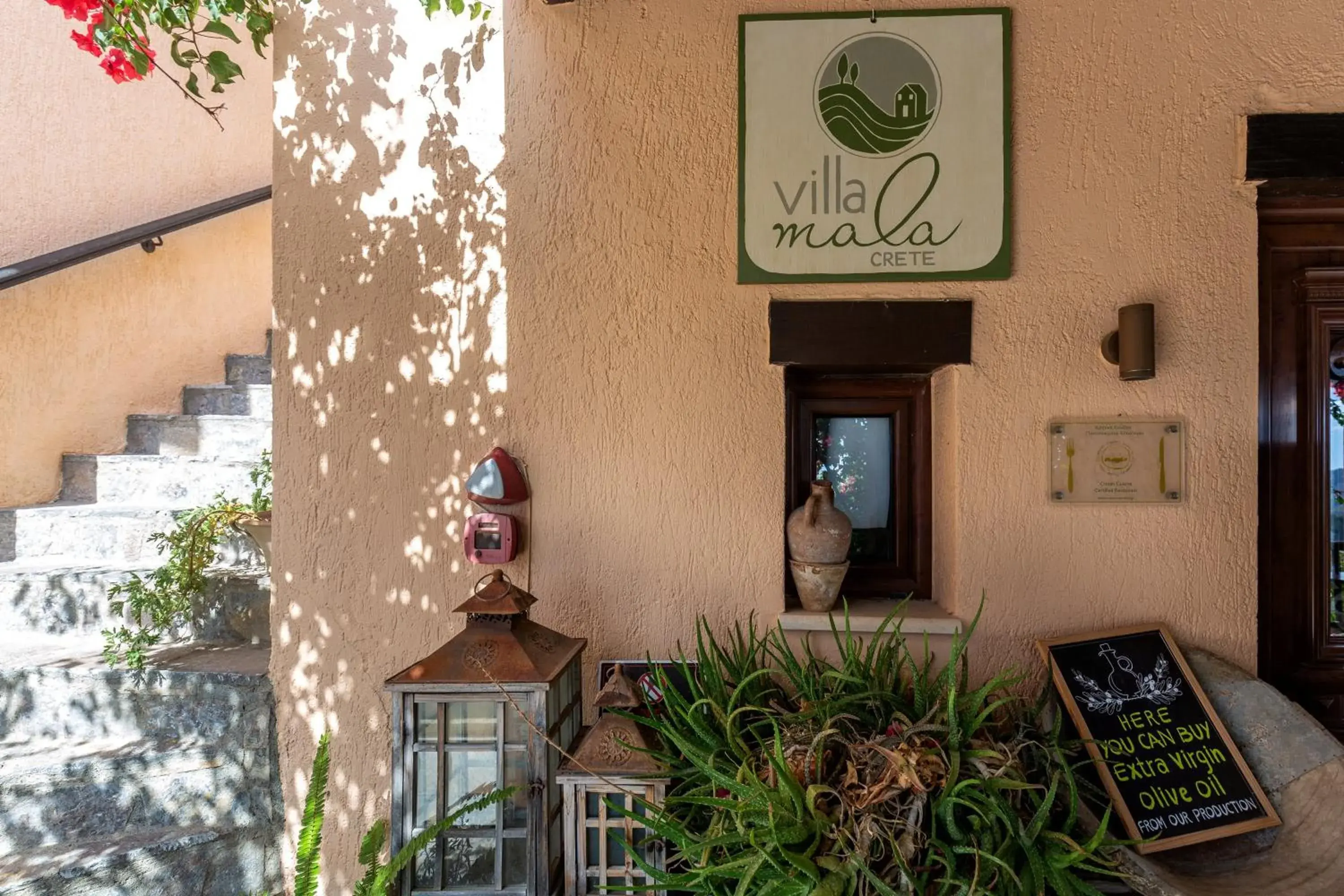 Facade/entrance in Mala Villa Facade/entrance in Mala Villa