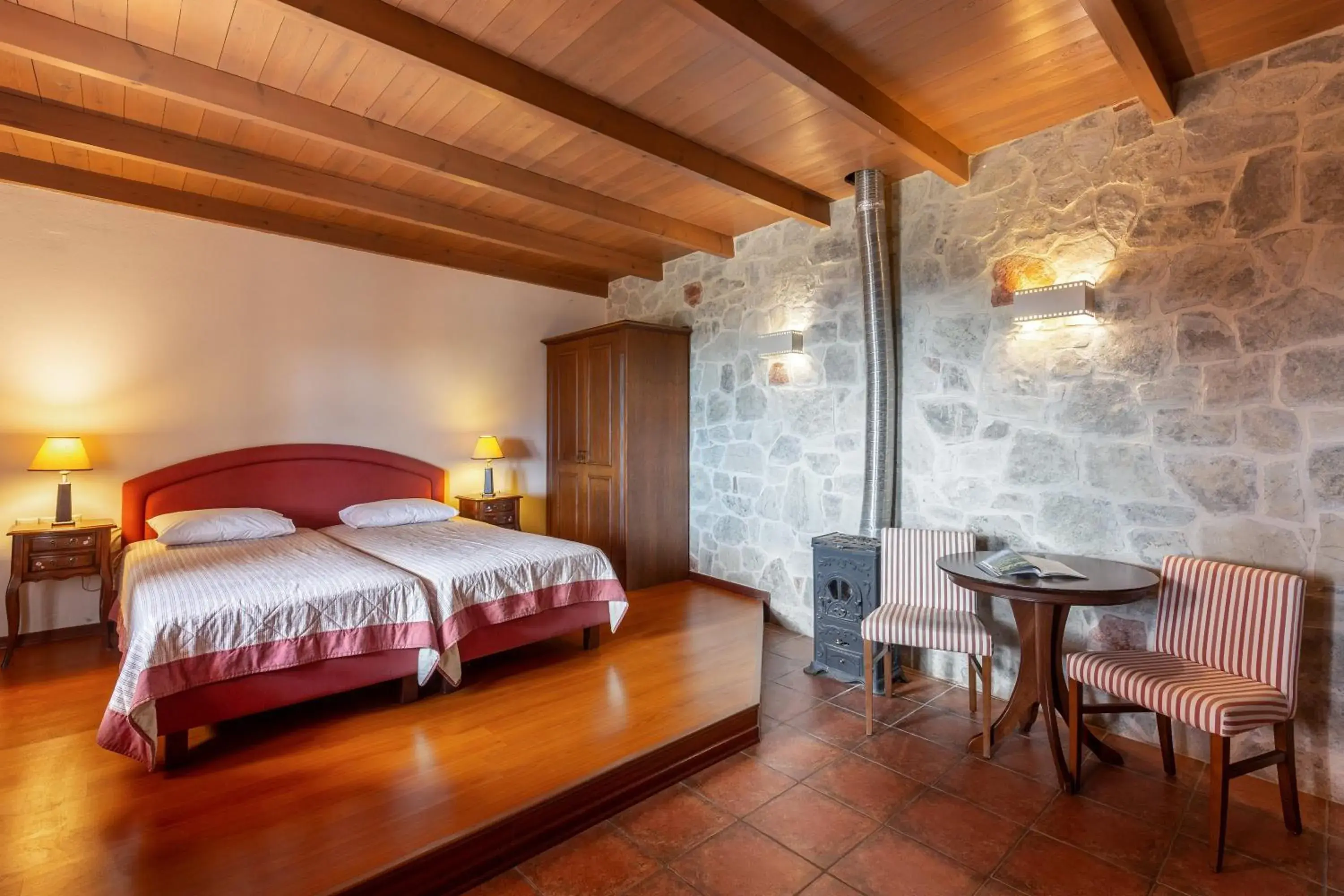 Classic Jacuzzi Room with Sea View - single occupancy in Mala Villa Classic Jacuzzi Room with Sea View - single occupancy in Mala Villa