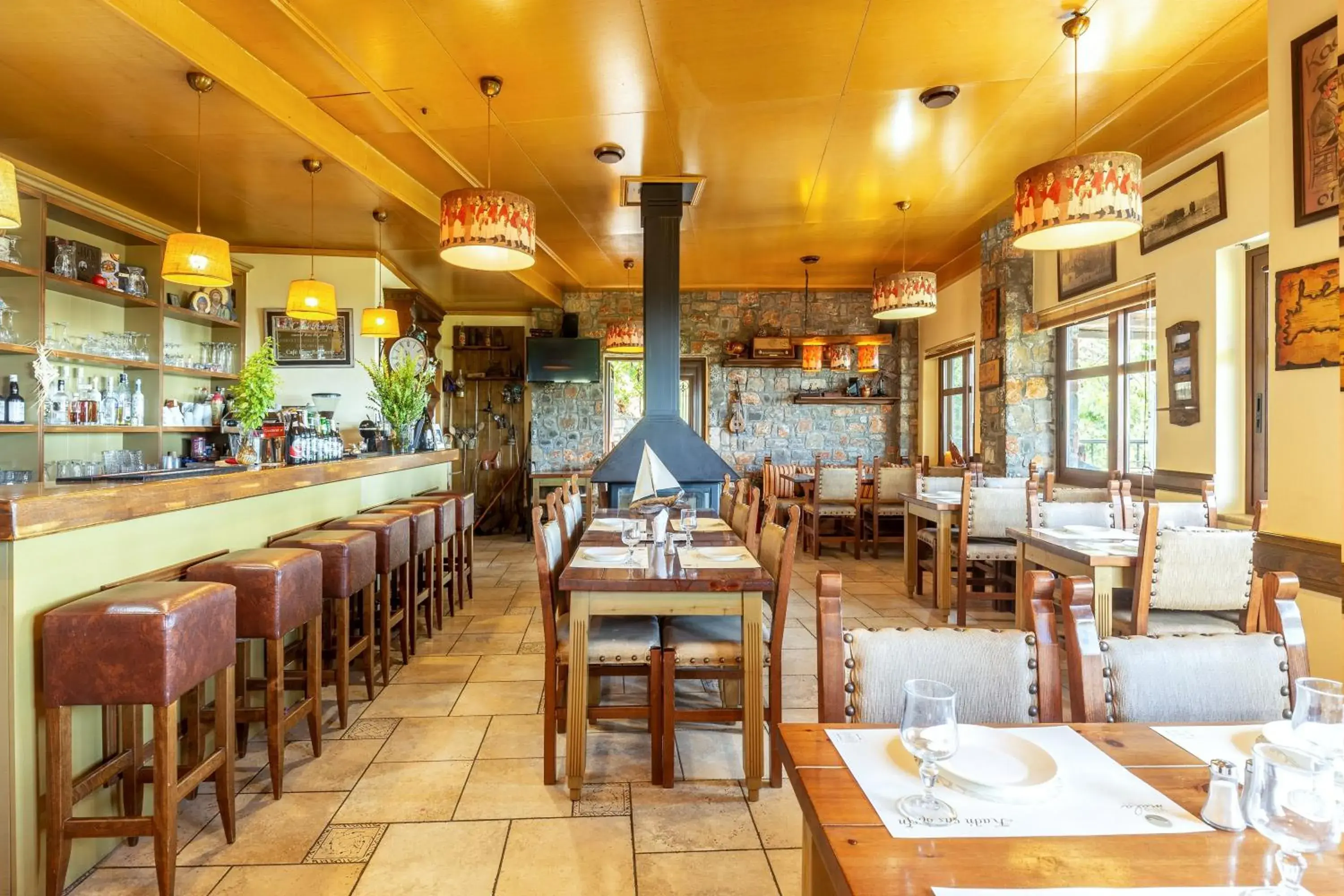 Restaurant/places to eat in Mala Villa Restaurant/places to eat in Mala Villa