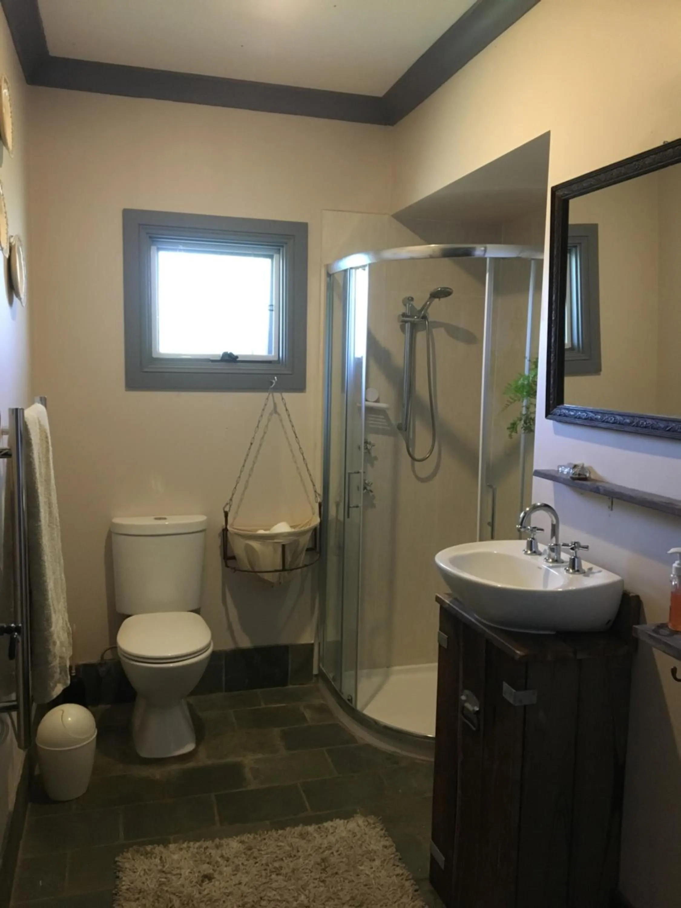 Shower in Springmead B&B