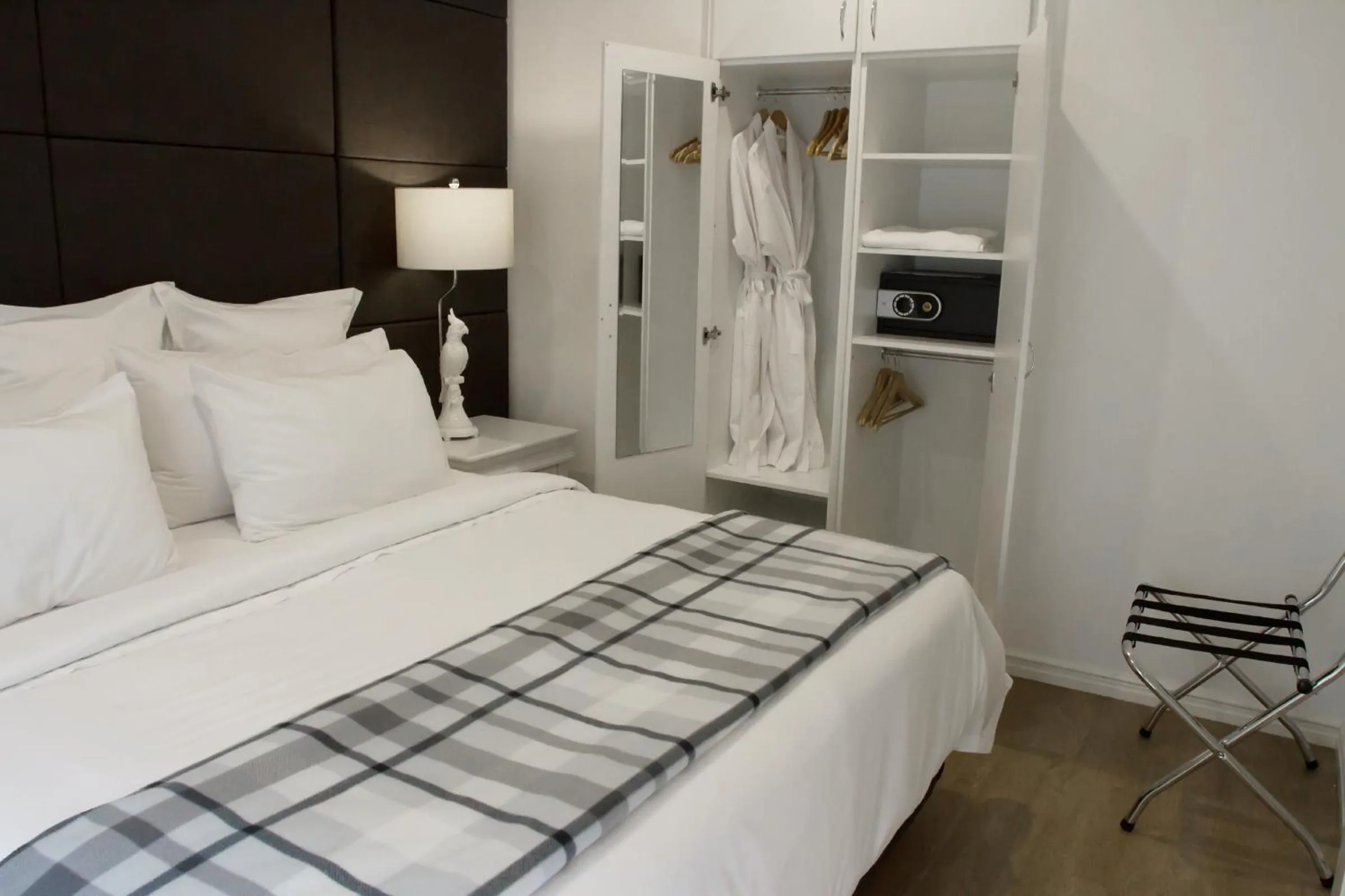 Bedroom, Bed in Haven on the Park