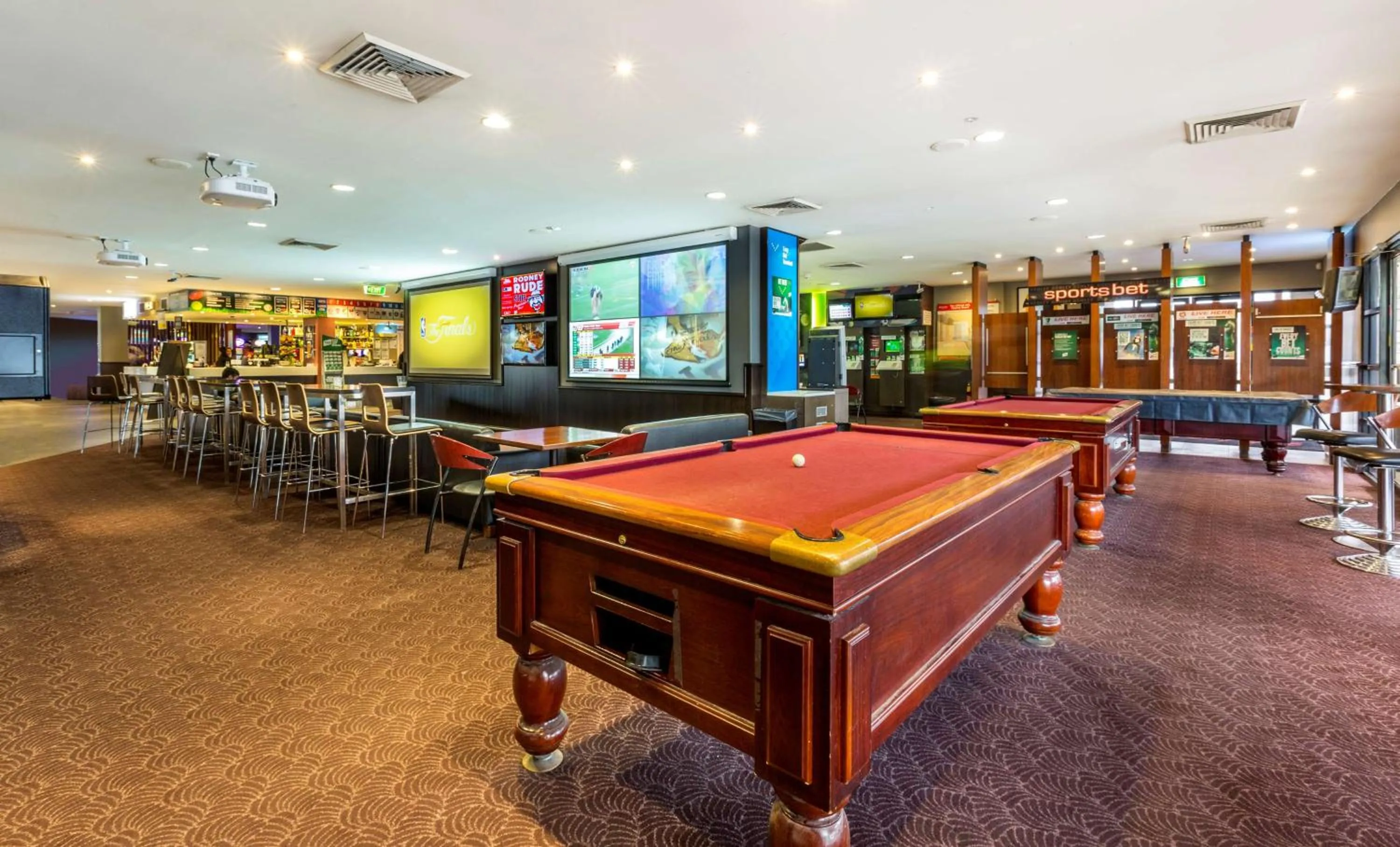 Sports in Nightcap at Ashley Hotel