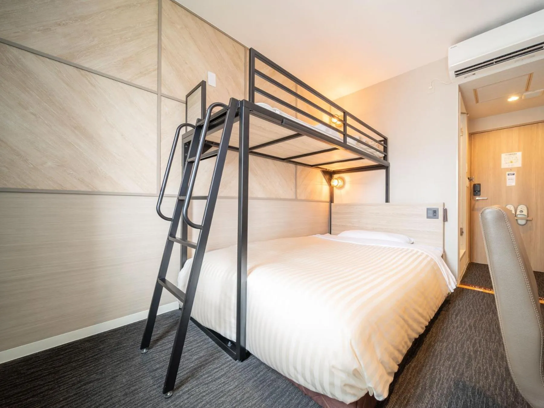 bunk bed, Bed in SUPERHOTEL Matsumoto Oshiroguchi