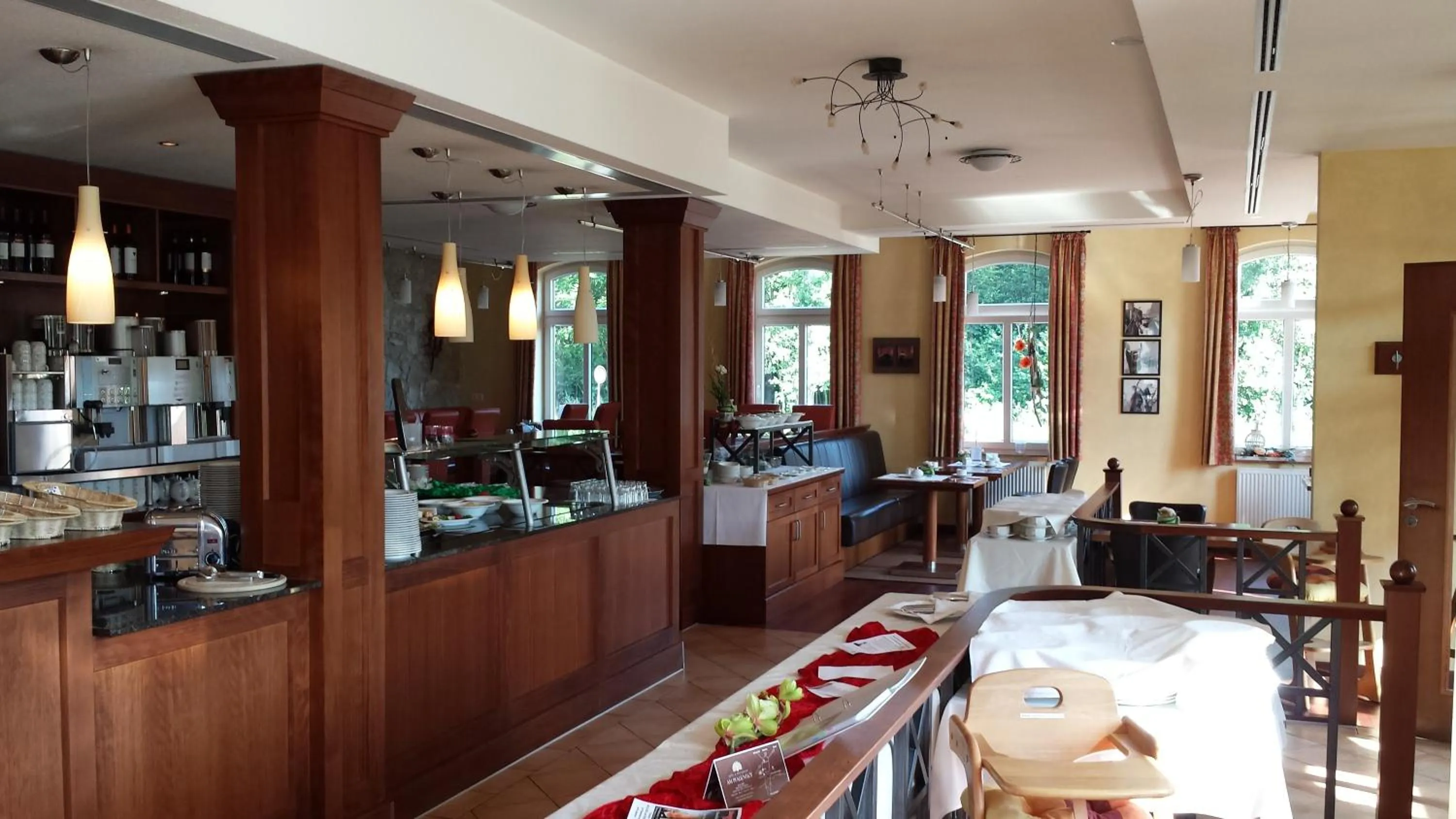 Lounge or bar in Hotel Restaurant Am Pfauenhof