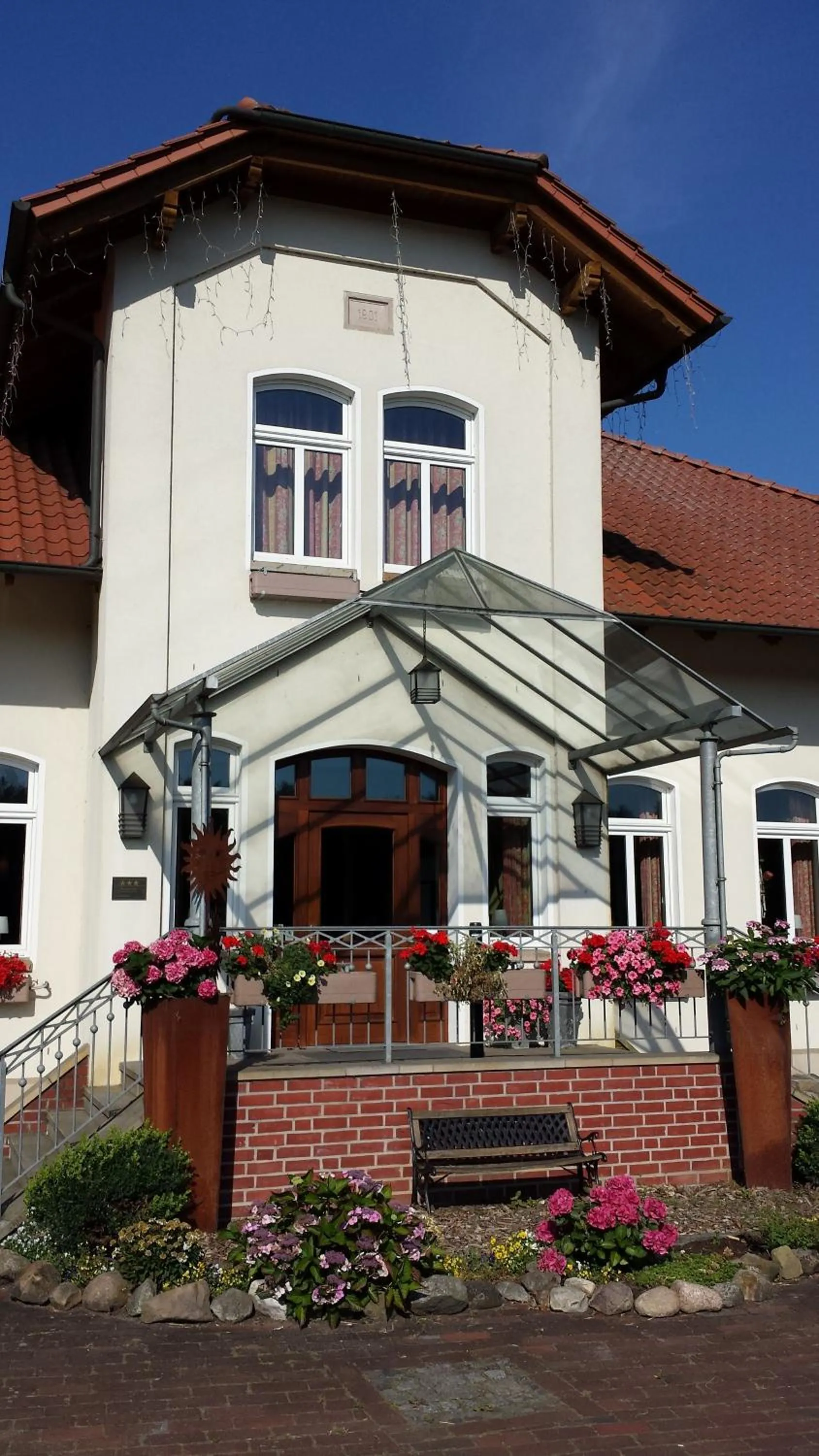 Facade/entrance in Hotel Restaurant Am Pfauenhof