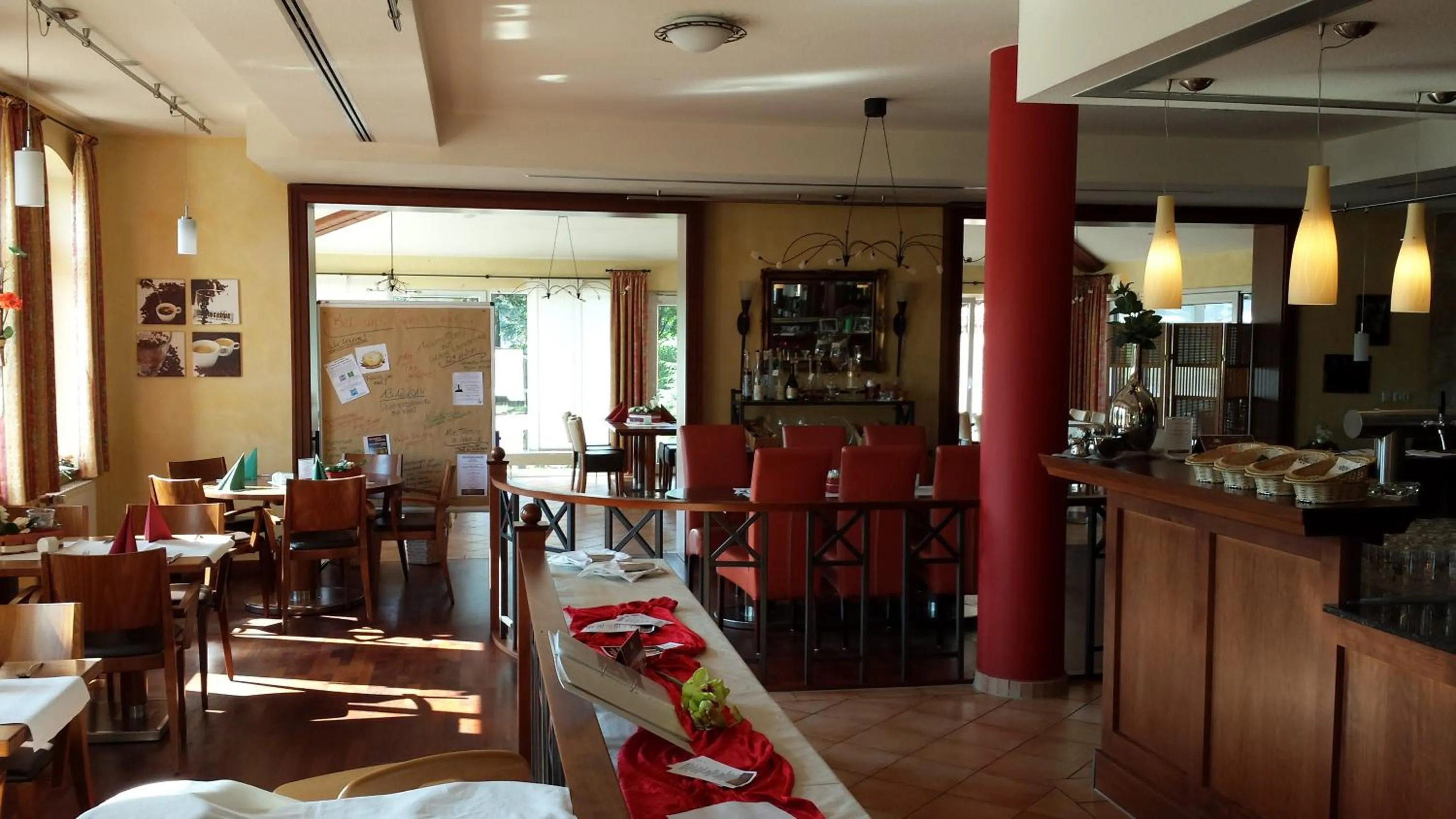 Lounge or bar in Hotel Restaurant Am Pfauenhof